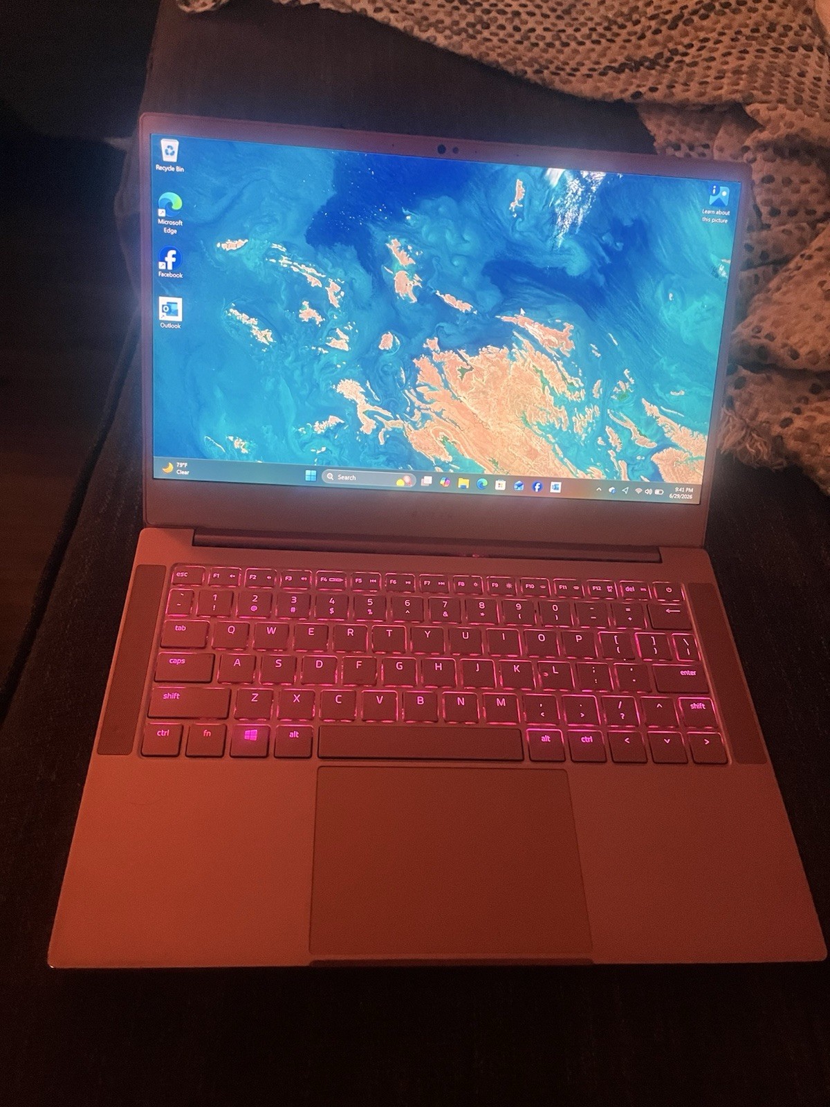 Razer Blade Stealth 13 Pink i7 16GB 256GB SSD 13.3in FHD Win 11