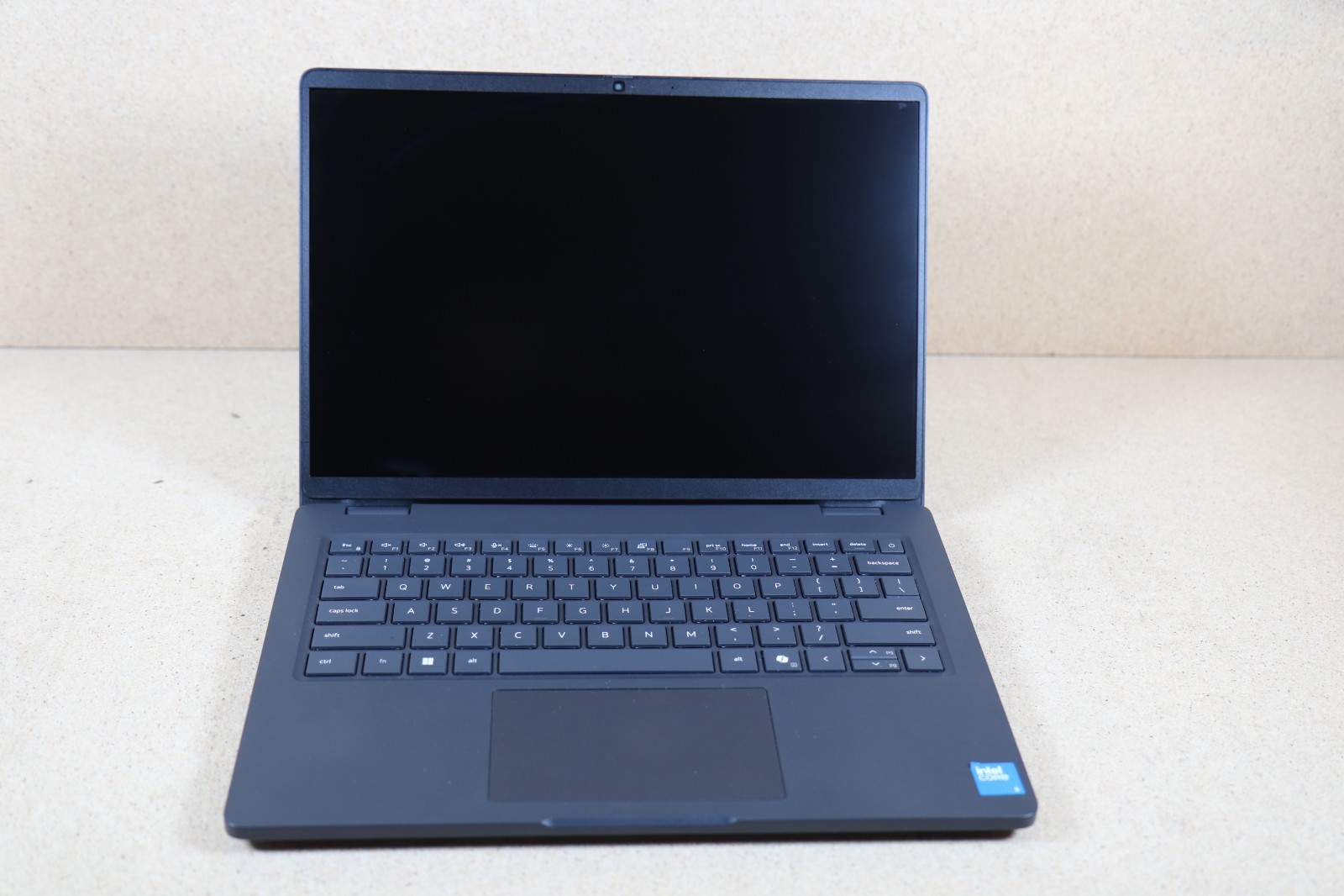 Dell Pro 14 PC14250 / Core Ultra 5-120U / 16GB / 256GB / (#238)