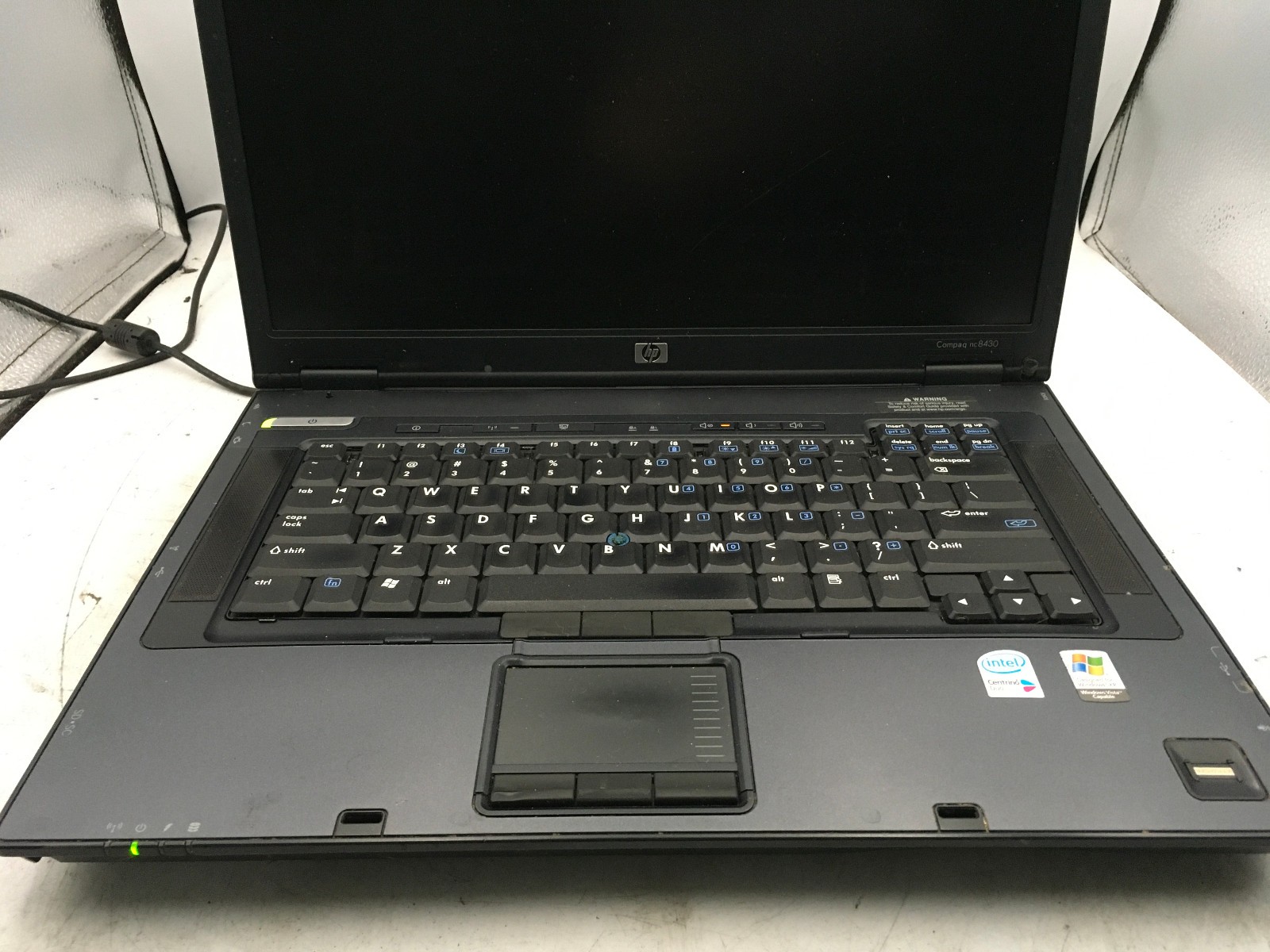 HP COMPAQ NC8430 – FOR PARTS/REPAIR – INTEL CENTRINO – NO RAM – READ DESC – BB