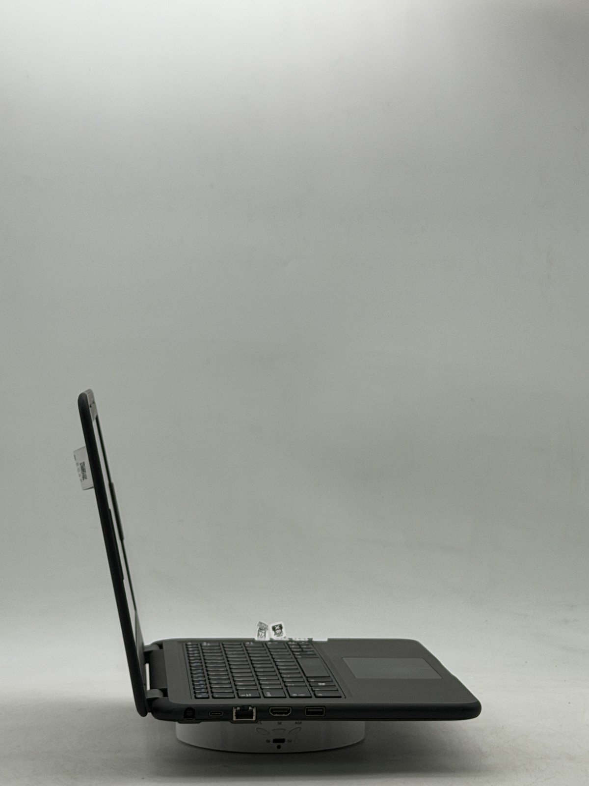 Dell Latitude 3310 13.3in i5-8265U 8GB 128GB NO OS *Read*