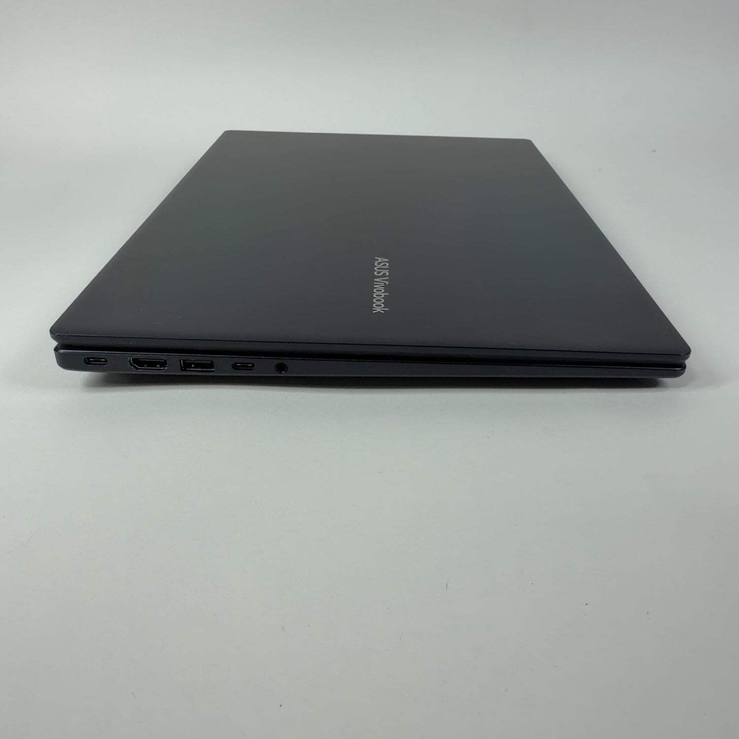 Asus Vivobook 16 M1607K 16″ Ryzen 5 AI 330 2.0GHz 16GB RAM 512GB SSD