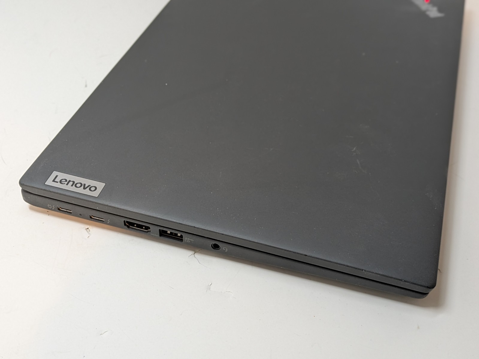 Lenovo ThinkPad T14s Gen 3 i5-1235U 16GB RAM (No SSD, No OS)