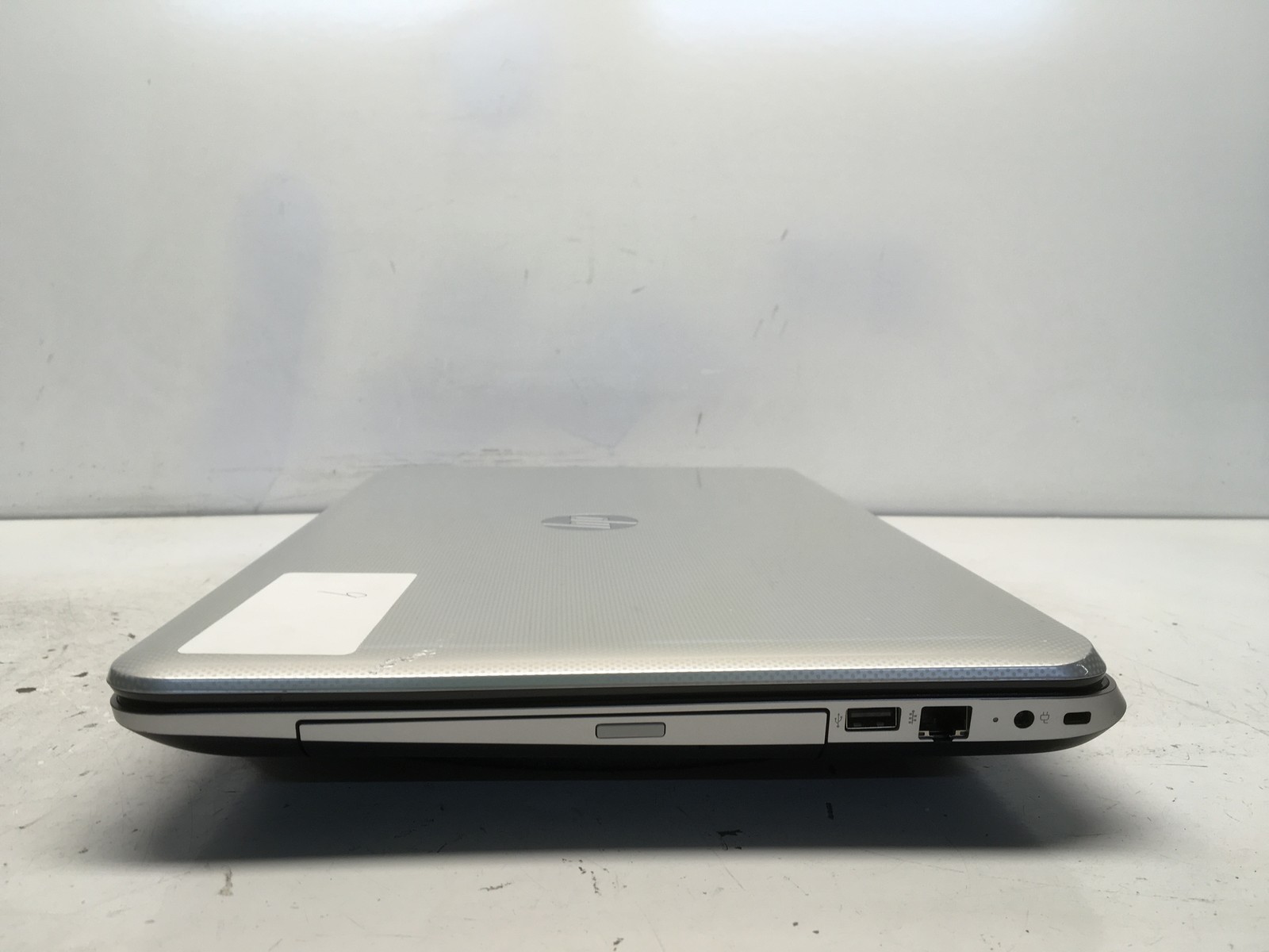 HP Pavilion 17-E079NR AMD A8-4500M 1900MHz 6 GB NO HDD No Batt