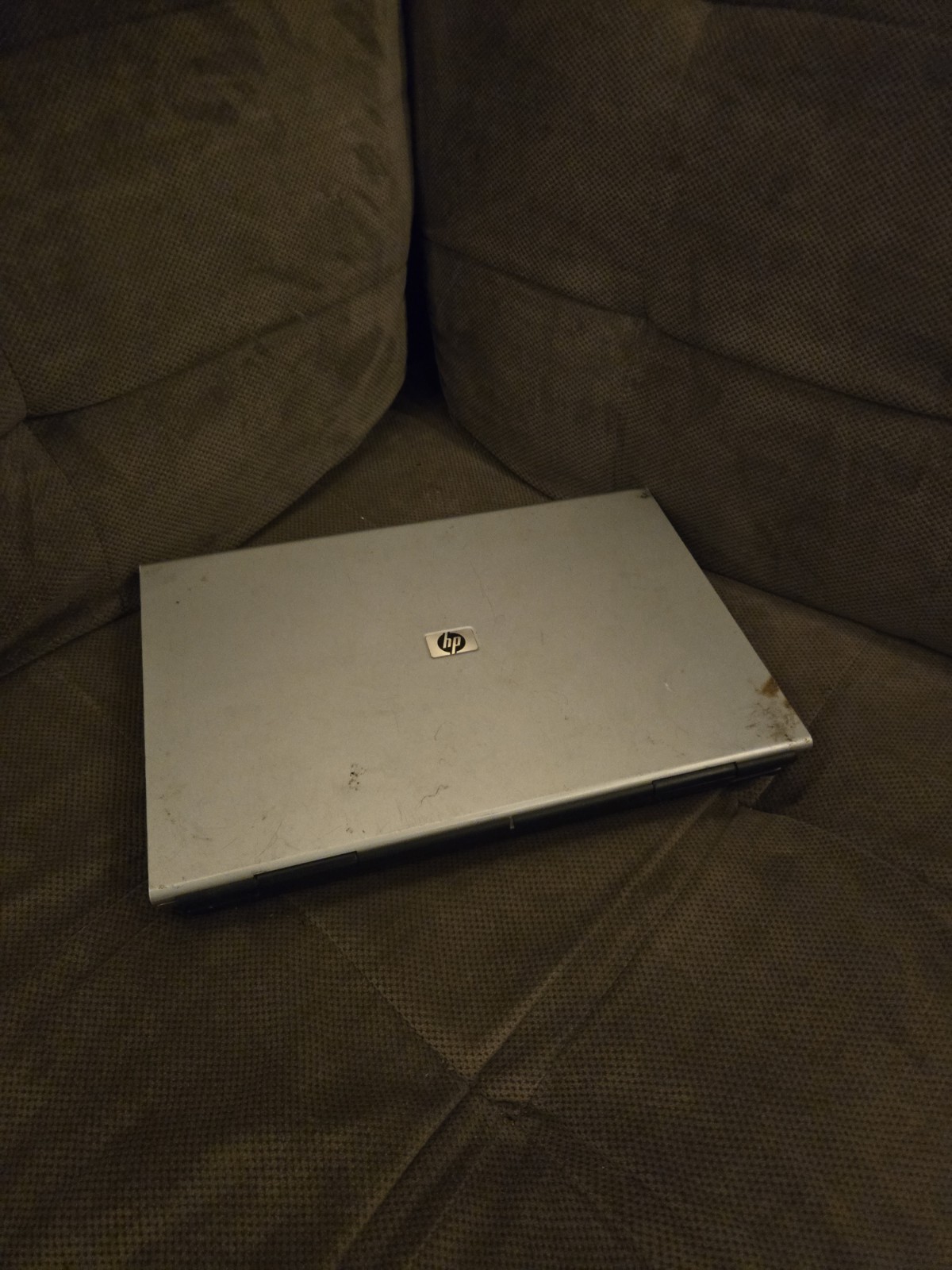HP Pavilion dv1000 Entertainment Notebook PC Laptop