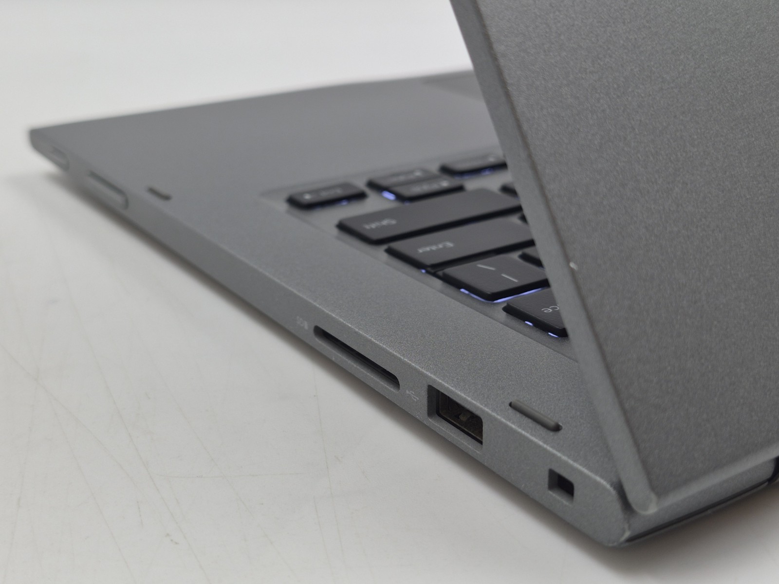 Dell Inspiron 5379 i5-8250U 1.60GHz 8GB RAM 256GB NVMe W11P Laptop