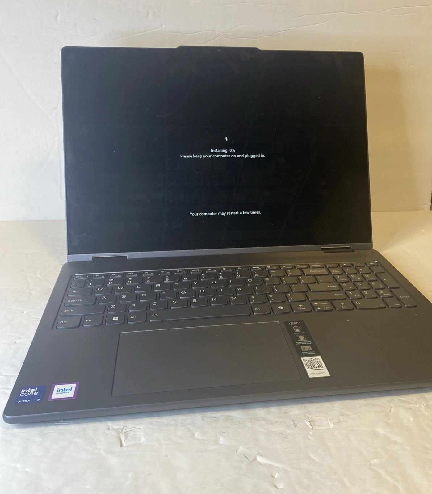 Lenovo Yoga 7 2-in-1 16IML9 16″ Core Ultra 7 155U 1.7GHz 16GB RAM 1TB SSD