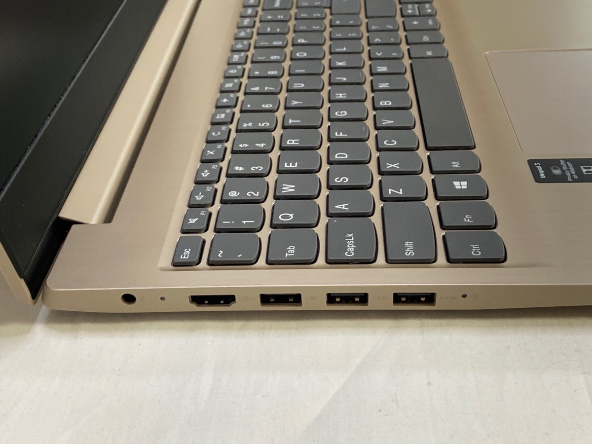 Lenovo Ideapad 3 15IIL05 15.6″ i3-1005G1 1.20GHz 4GB RAM 128GB SSD (TDW030197)