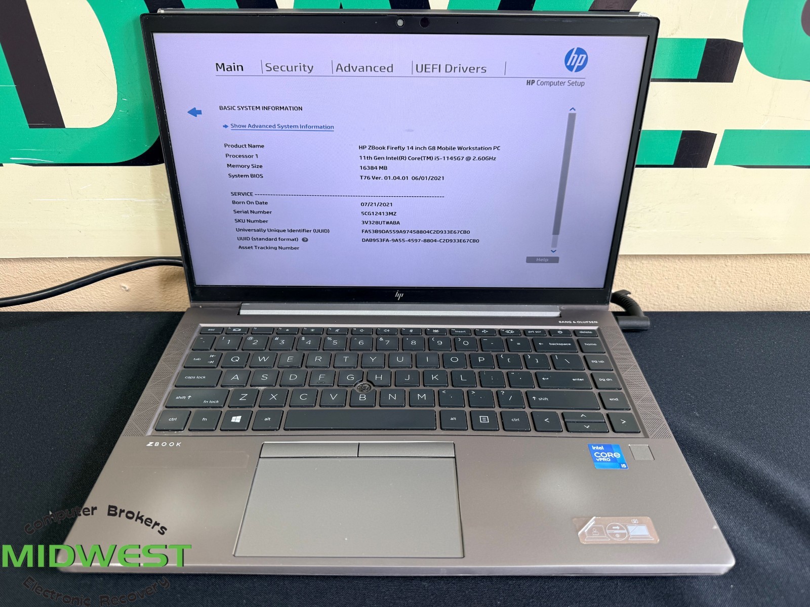 HP ZBook Firefly 14 G8 i5-1145G7 2.6GHz 16GB 256GB SSD (For Parts – See Desc.)