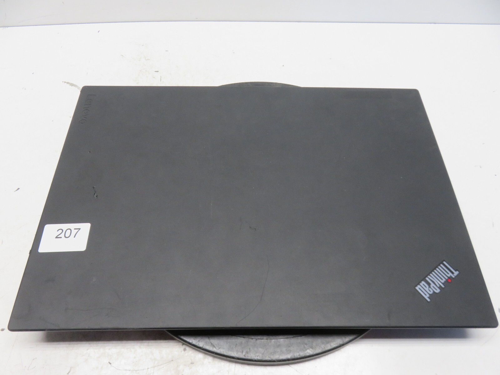 Lenovo ThinkPad T580 Intel i5-8350U 1.7GHz 8 GB NO HDD No Batt