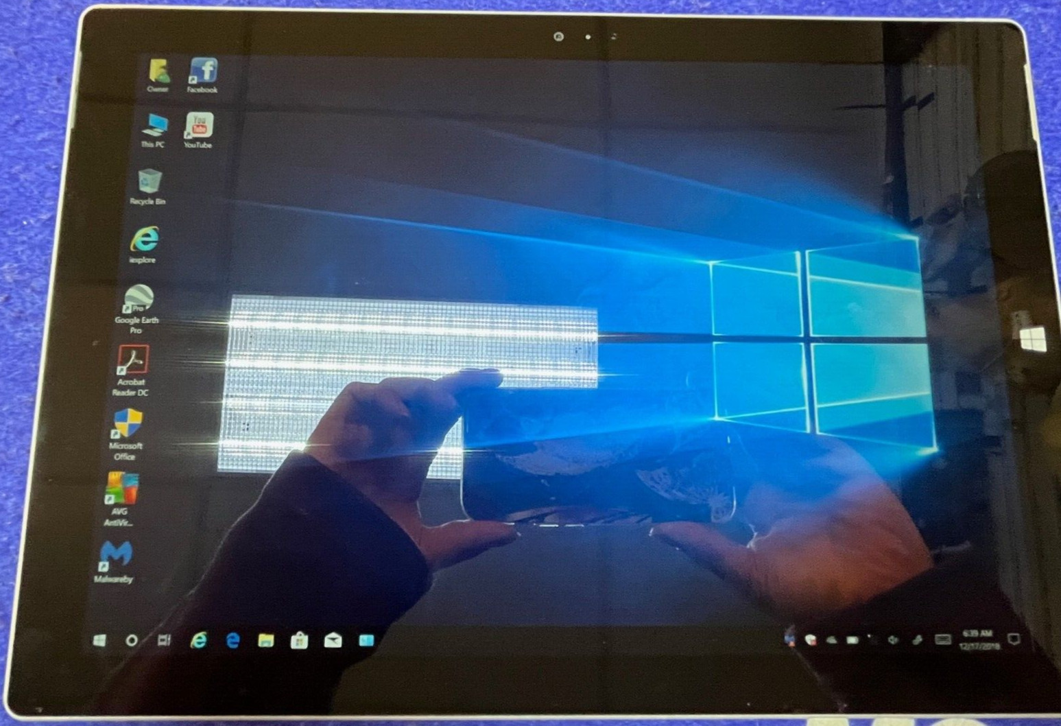 Microsoft Surface Pro 3 i5-4300U@1.9GHz, 8GB Ram, 256GB OBS, W10P Installed