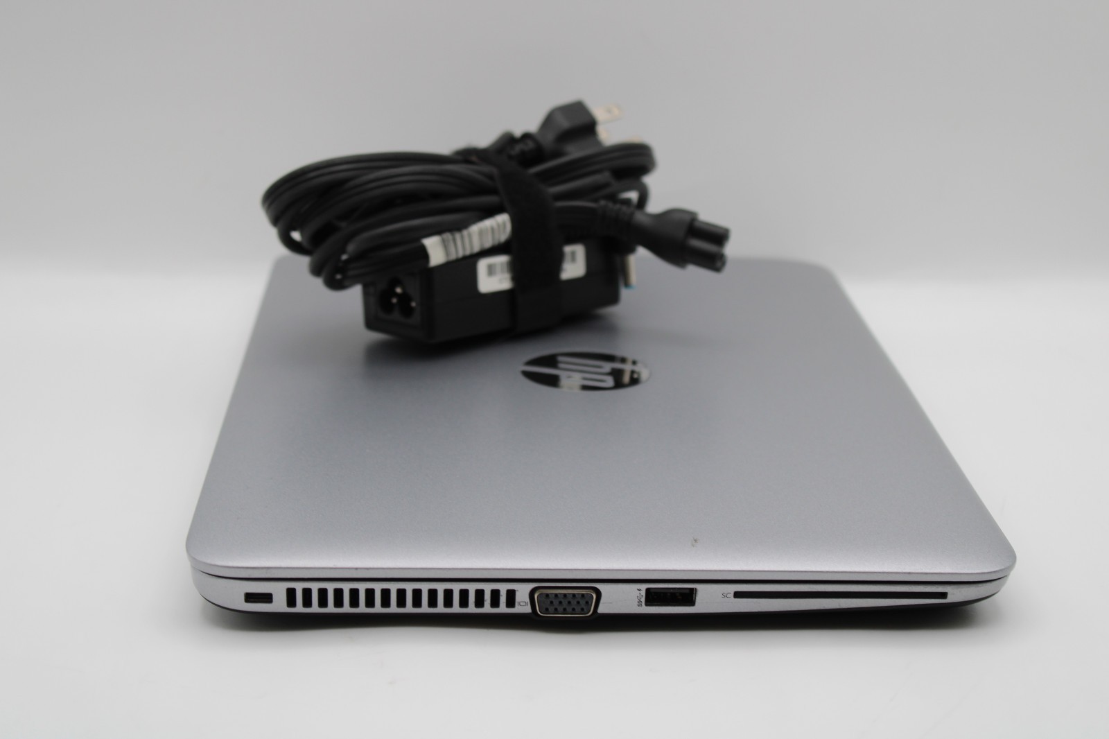HP EliteBook 820 G3 i5-6300U @ 2.4 GHz 8GB RAM 256GB SSD No OS No Battery