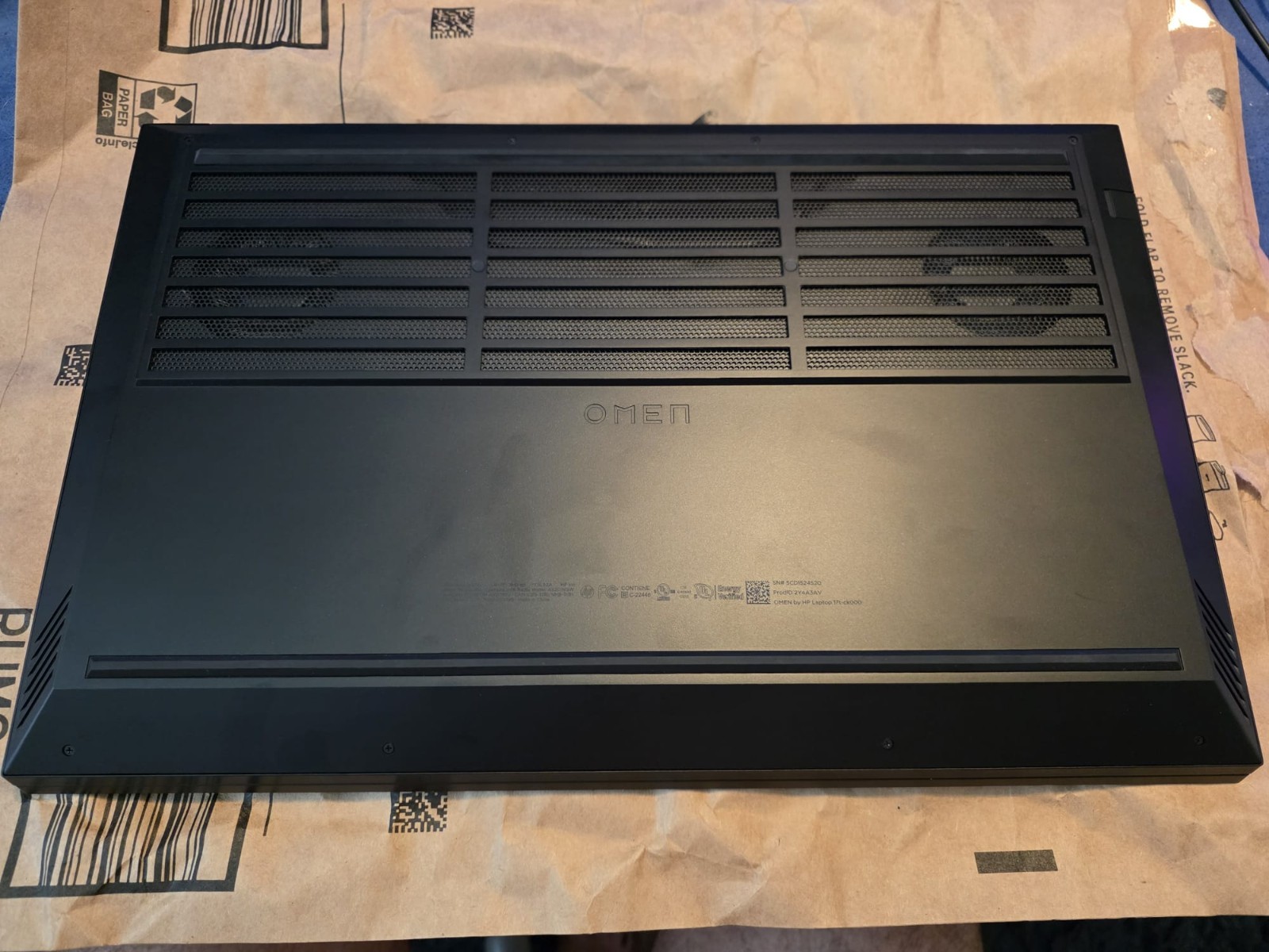 HP Omen Notebook 4V372AV Intel Core i7 Nvidia RTX 3070 17.3″ QHD Screen 16GB