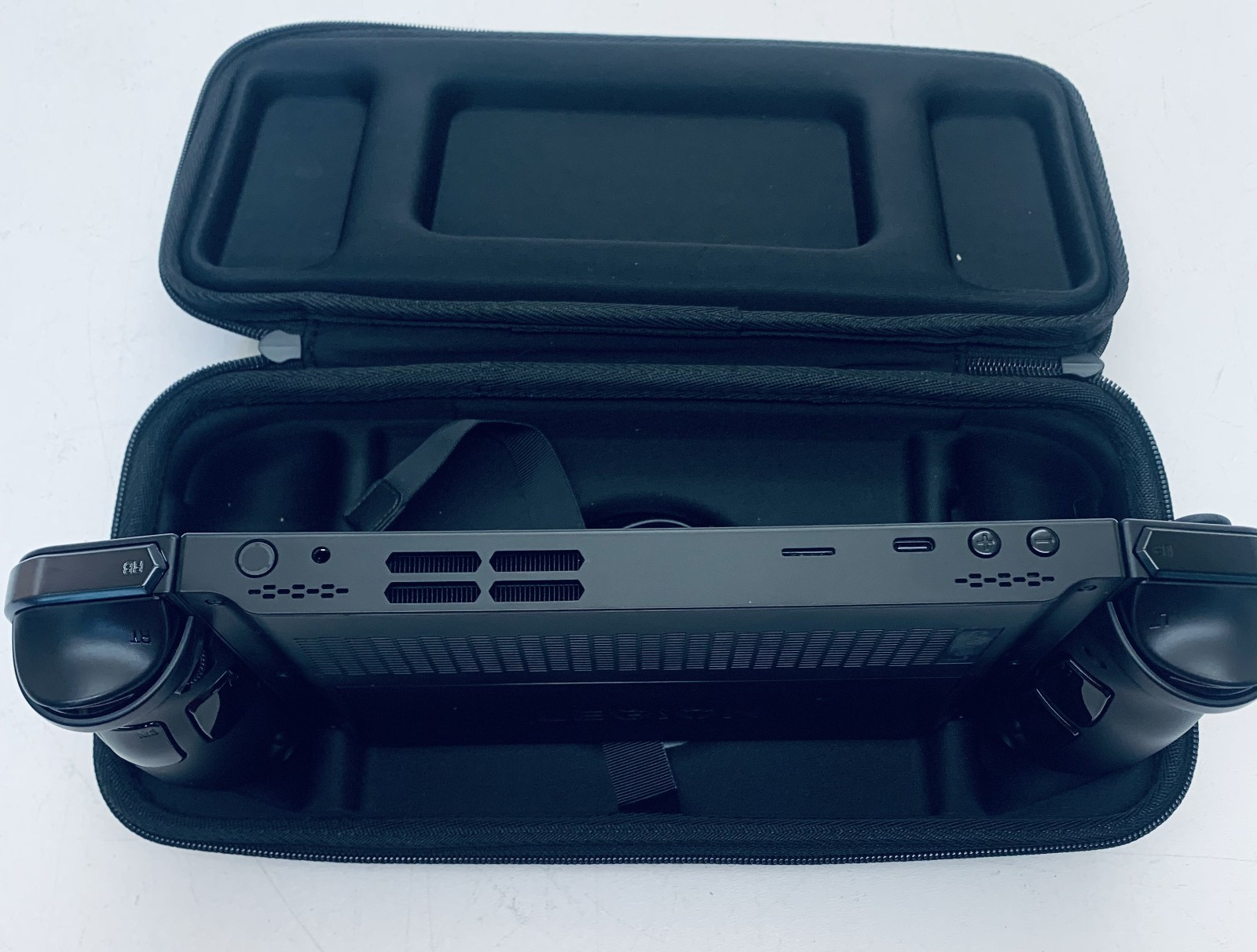 Lenovo Legion GO 8APU1 8″ 32 RAM 1TB SSD
