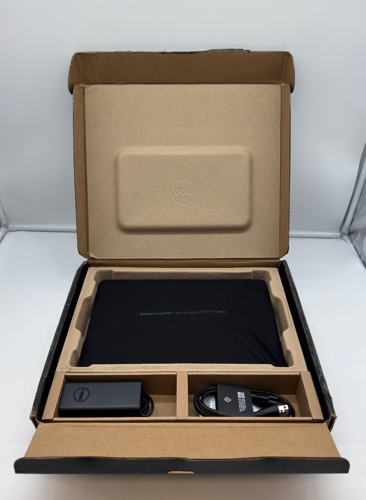 Dell Latitude 5450 ULTRA 7-165U 16GB 512GB BT5.3 WiFi6E 14T W11P 29JKP