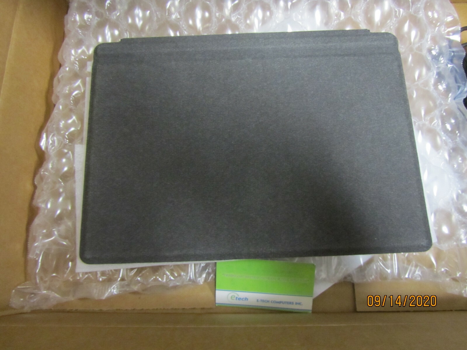 HP Elite x2 1012 G1 Tablet 1.2GHz 8GB 512GB SSD 12″ 1920×1280 Touch 4G LTE WIN10