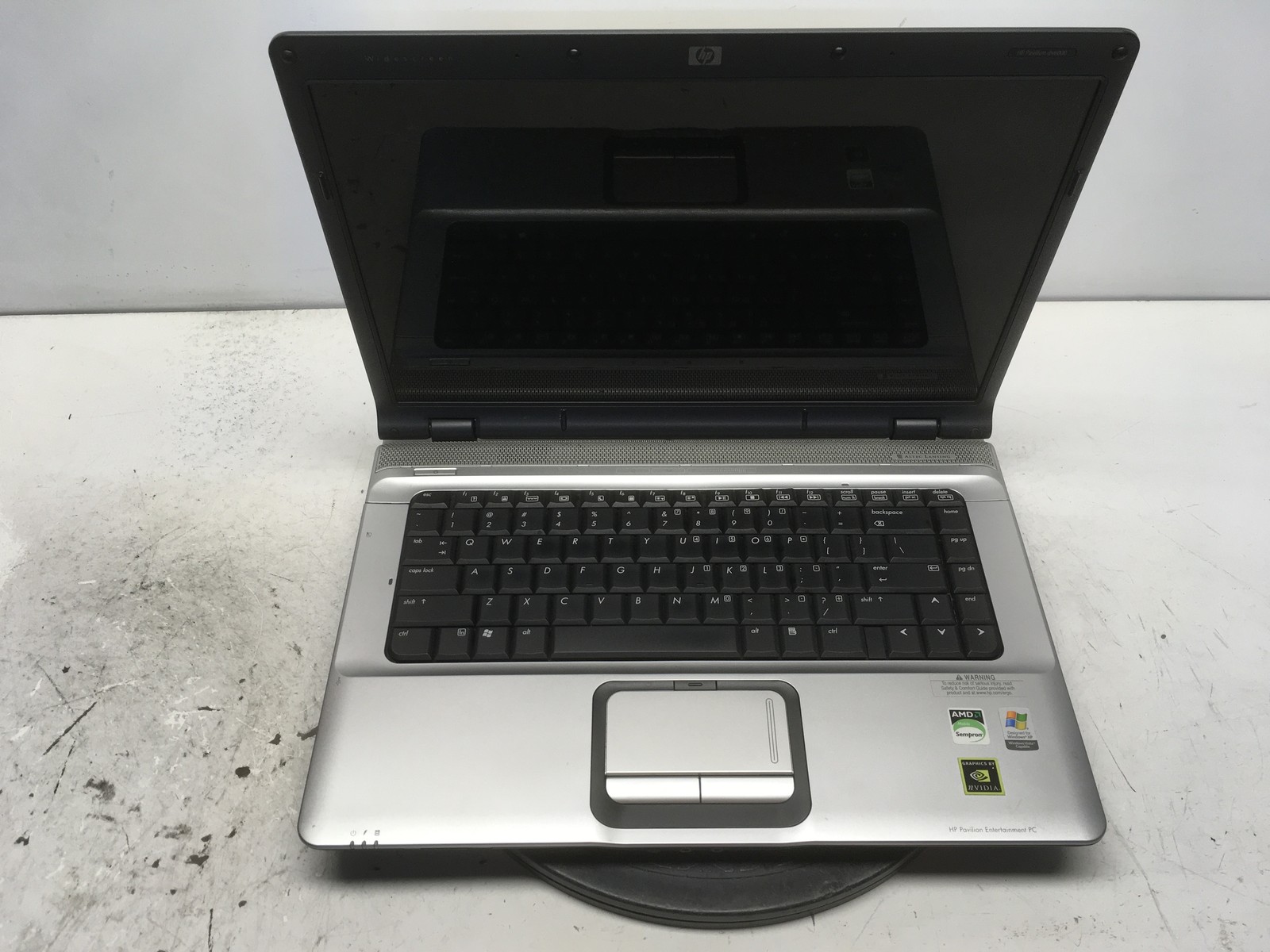 HP Pavilion DV6000 Mobile AMD Sempron 3500+ 1800MHz 2 GB NO HDD No Batt