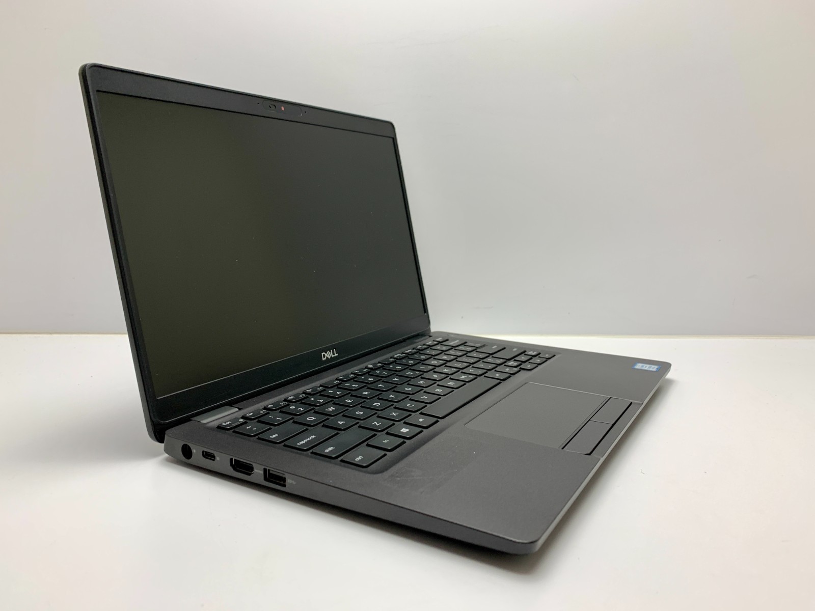 Dell Latitude 5300 | i5-8265U | 16GB RAM | 256GB NVMe | LINUX