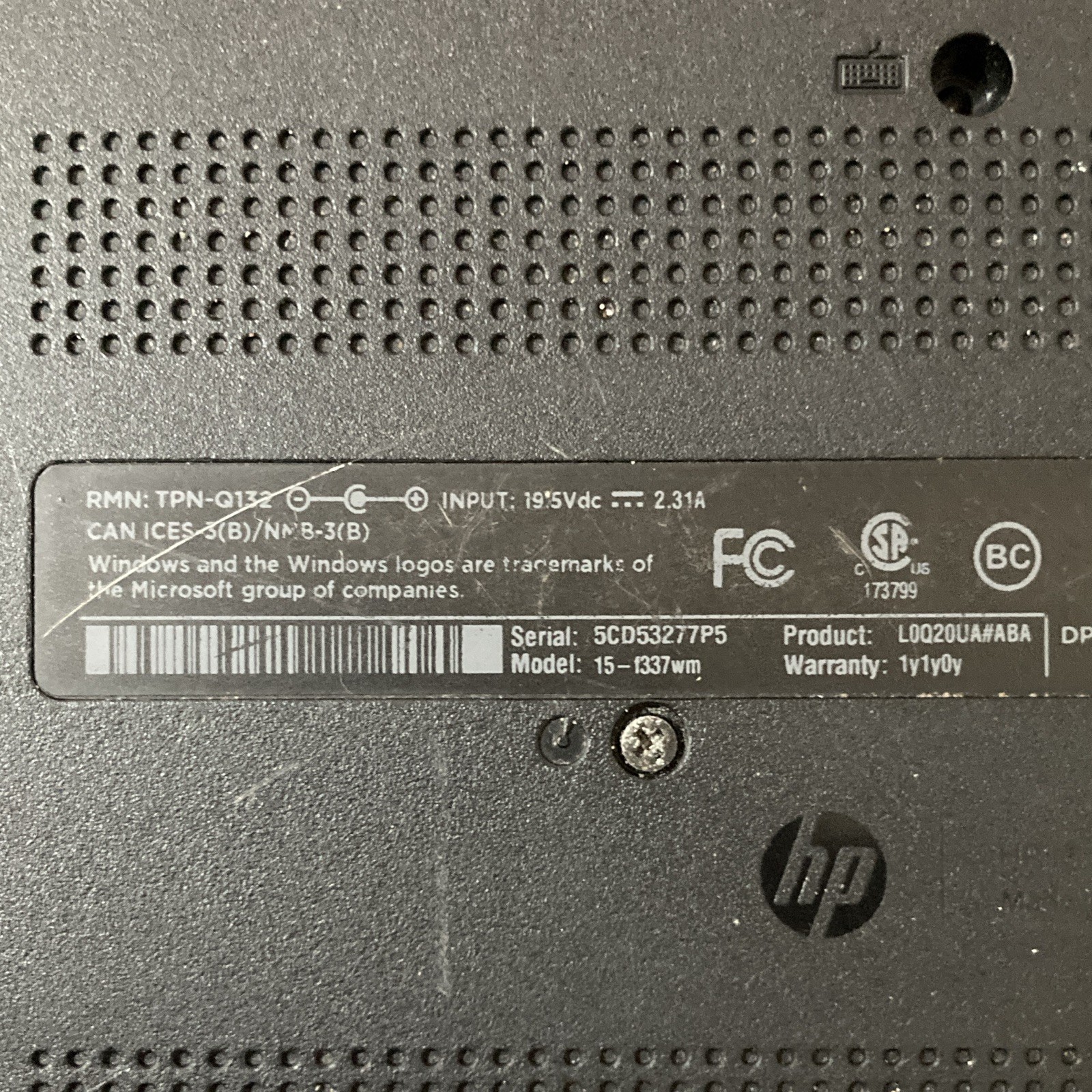 HP 15-f337wm 15.6″ Laptop AMD A8-6410 8GB RAM 256GB SSD Linux Mint w/ Charger
