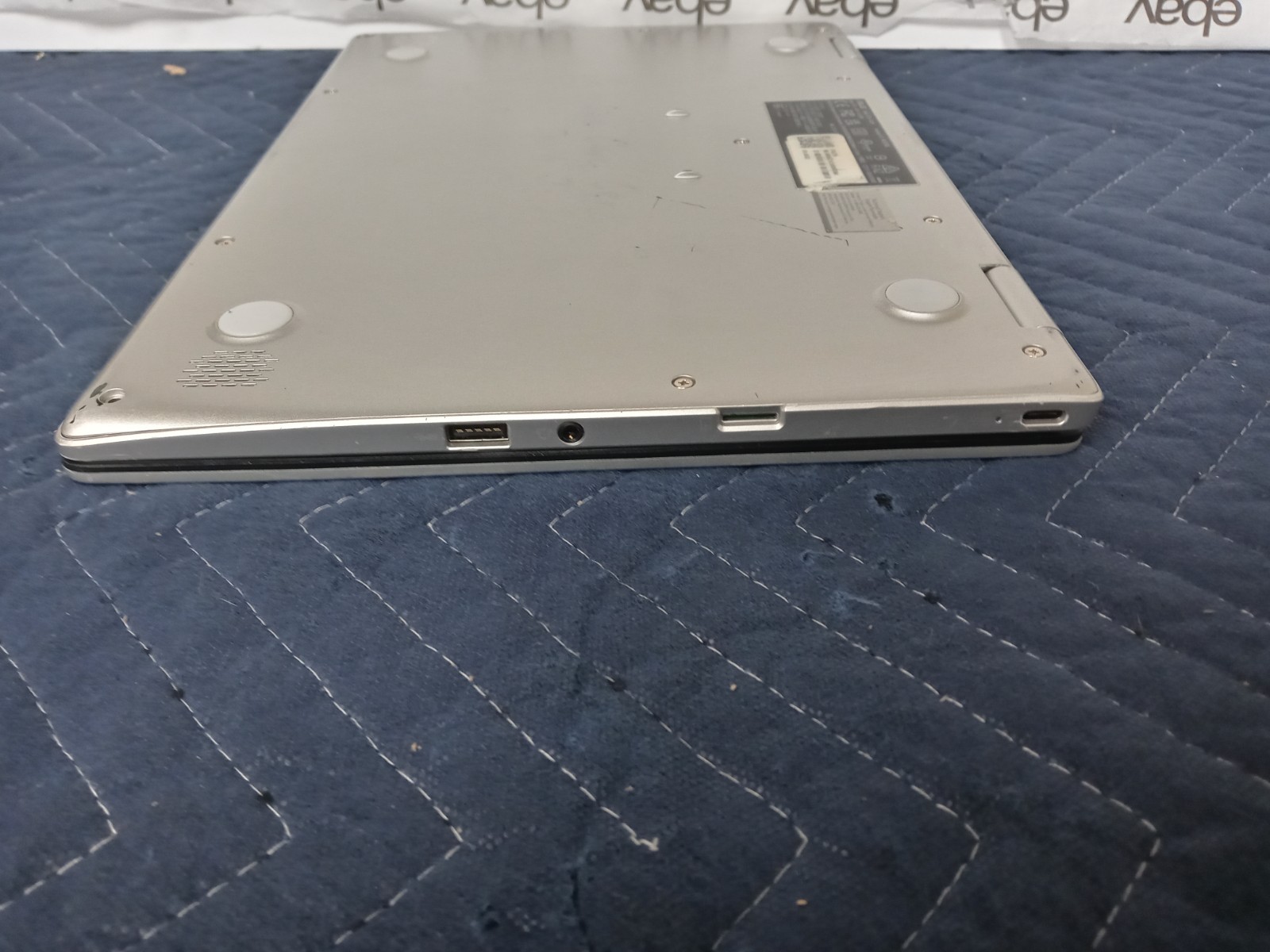 ASUS Chromebook Intel Model 7265D2W-11.6-inch 4GB 32GB HD Non-Touch,Silver C423N