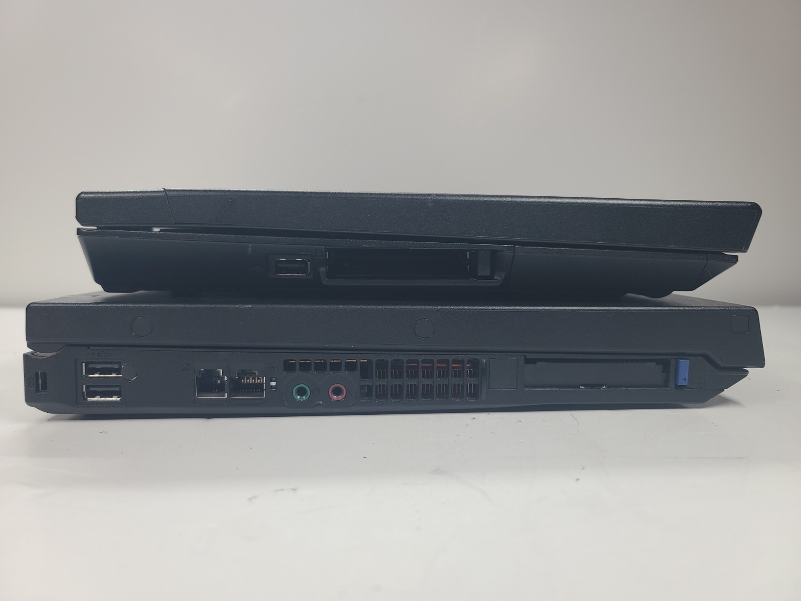 IBM ThinkPad R50e/ IBM ThinkPad I Series. No HARD-DRIVES. Untested