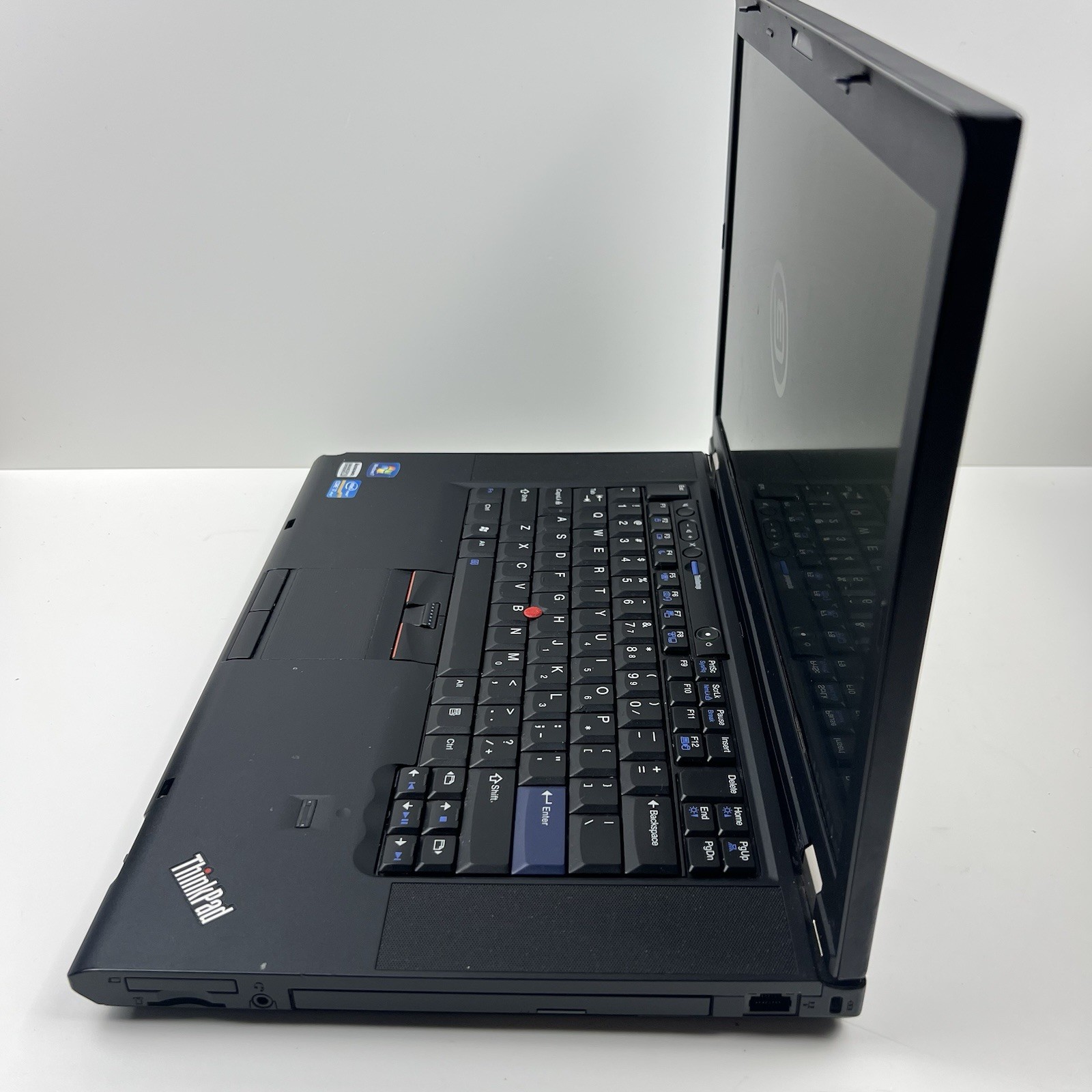 Lenovo ThinkPad T520 Intel i7-2640M 8GB 320GB HDD Linux Mint OS w/Charger|ELP101