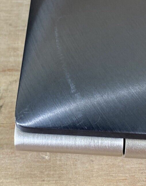 Asus ZenBook 13.3in/ Full HD Display/ Intel i7-3517u 1.9GHz/4GB RAM BATT 84%