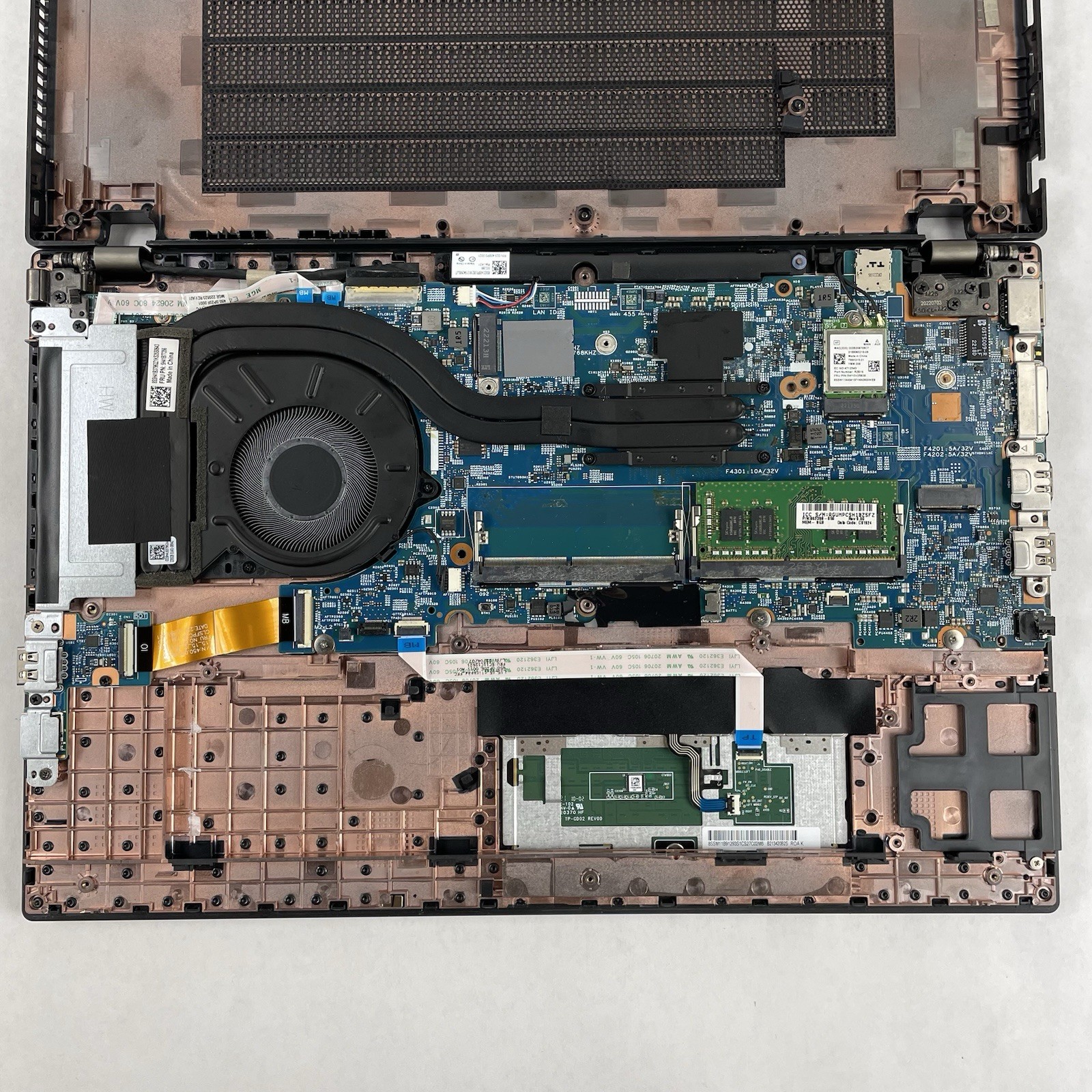 Lenovo ThinkPad L15 Gen3 15.6″ Ryzen5 Pro 5675U 2.3GHz 8GB RAM No SSD/OS/AC/Batt
