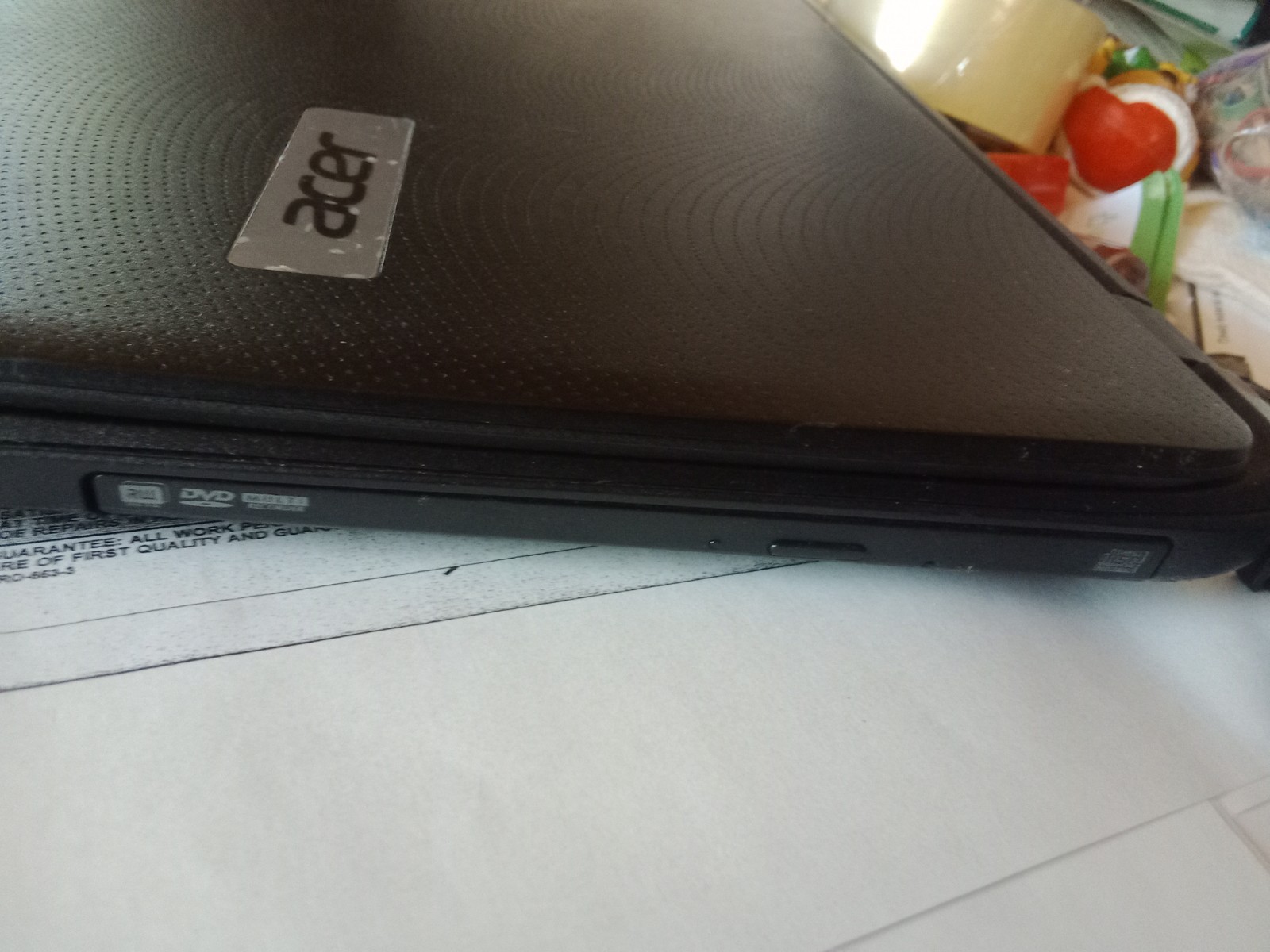 Acer Aspire E 15 Laptop. HDMI. 4GB RAM. 500GB HD. Windows 10. Intel Celeron.