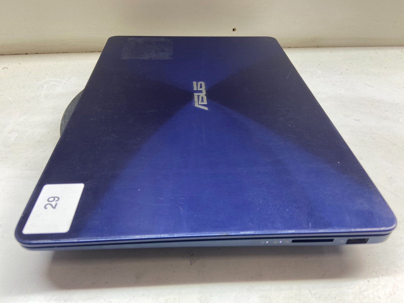 Asus Zenbook UX430U Intel Core i7-7500u 2.7GHz 8GB NO HDD