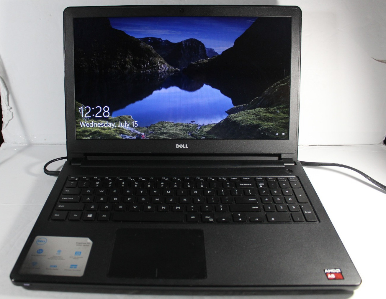 Dell Inspiron 5555 15.6″ Laptop-AMD A8-7410 2.20ghz, 500GB/6GB RAM Windows 10