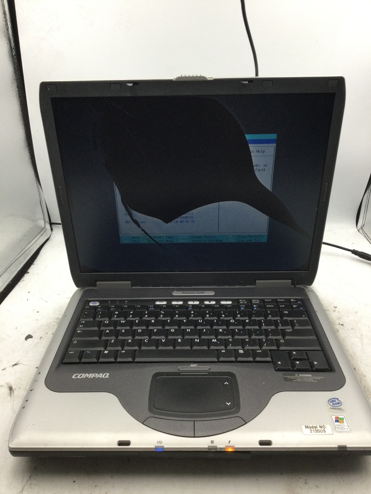 COMPAQ PRESARIO 2100 – INTEL CELERON – 1GB RAM – BOOTS TO BIOS/BAD SCREEN – BB