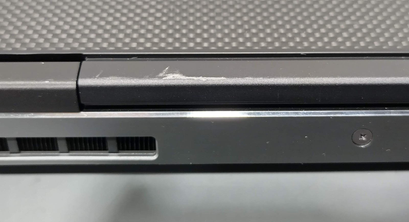 Dell Precision 7530 15.6″ FHD i5-8300H 32GB RAM 512GB NVMe No OS Radeon WX 4150