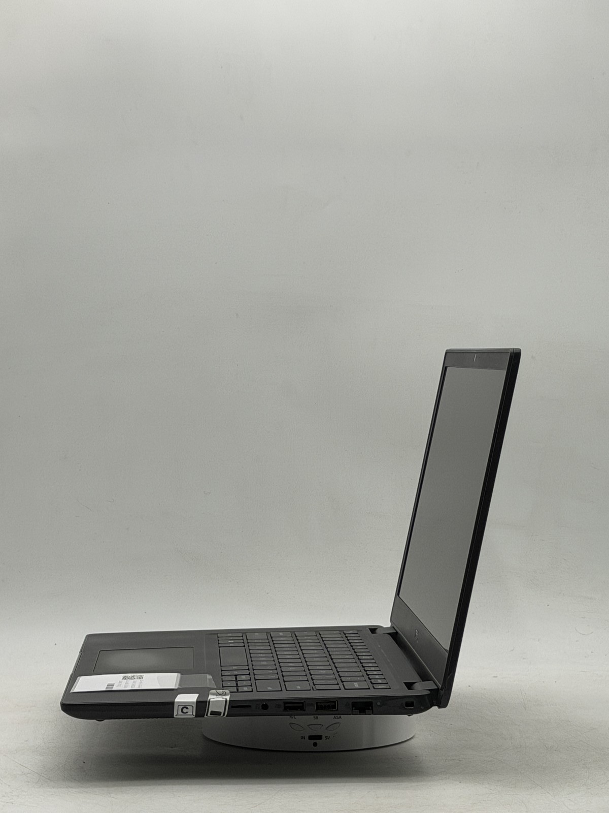 Dell Latitude (3410) 14inch i7-10510U 8GB 256GB |NO OS Read|