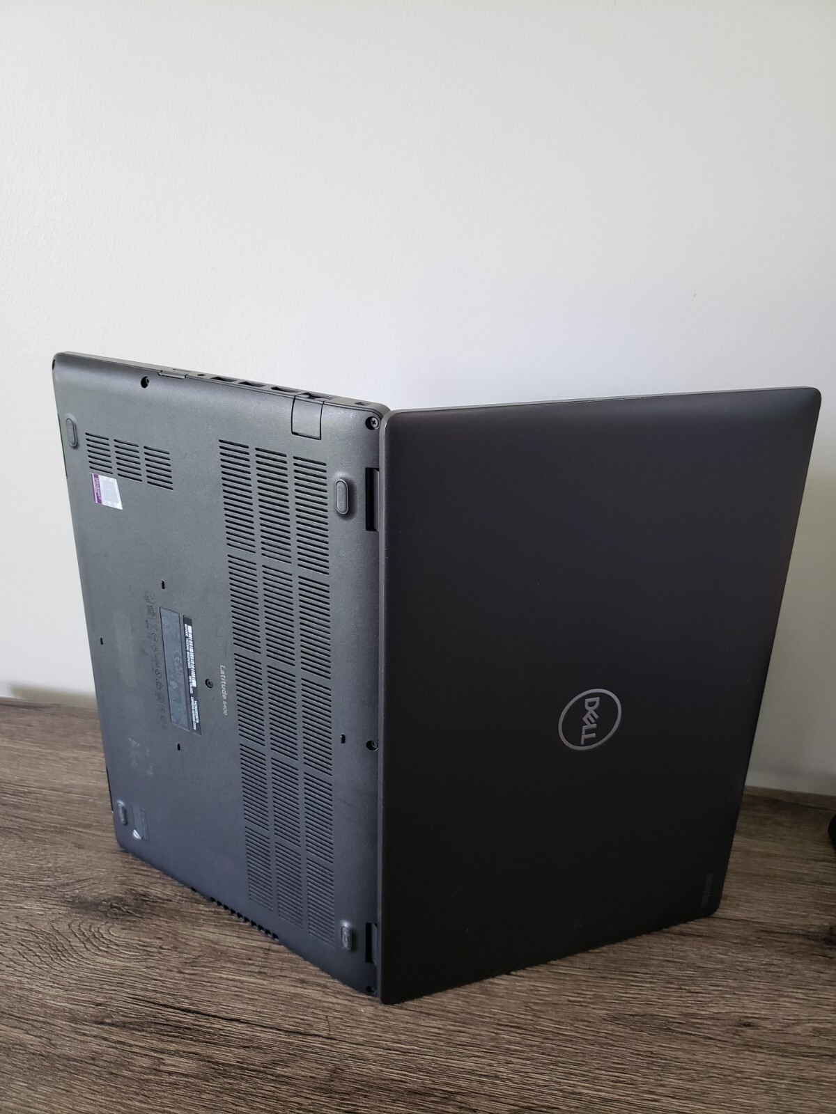 A lot of three(3) Dell Latitude 5400 128GB SSD, Intel Core i5 8th Gen., 8GB)