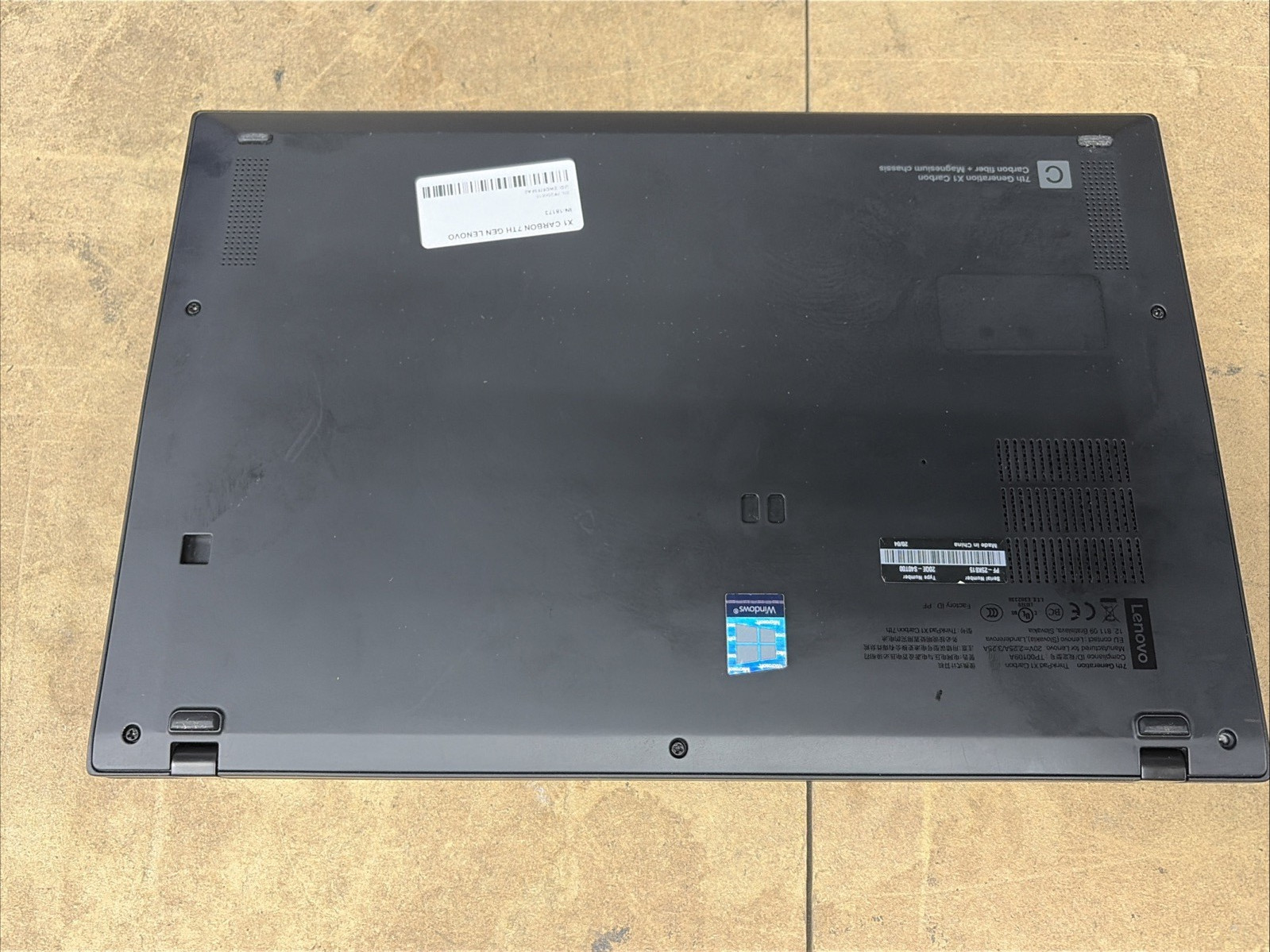 Lenovo Thinkpad X1 Carbon G7 14″ i5-8365u 16GB RAM 256GB SSD
