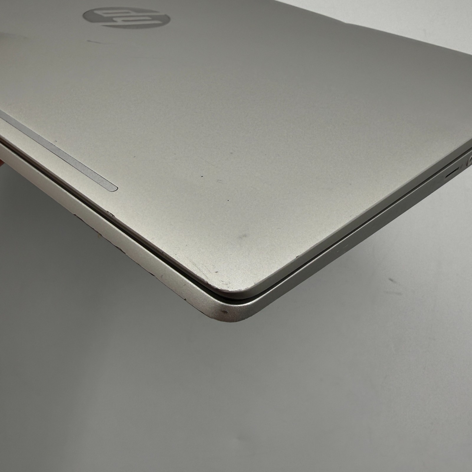 HP ProBook 450 G8 15.6″ i5-1135G7 16GB RAM 256GB SSD Win11 Pro USB-C FHD Dent