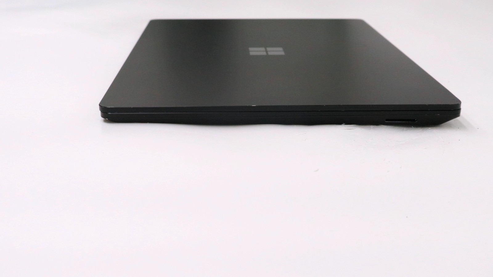 Microsoft Surface Laptop 4 13″ i7-1185g7 16GB 512GB – Very Good