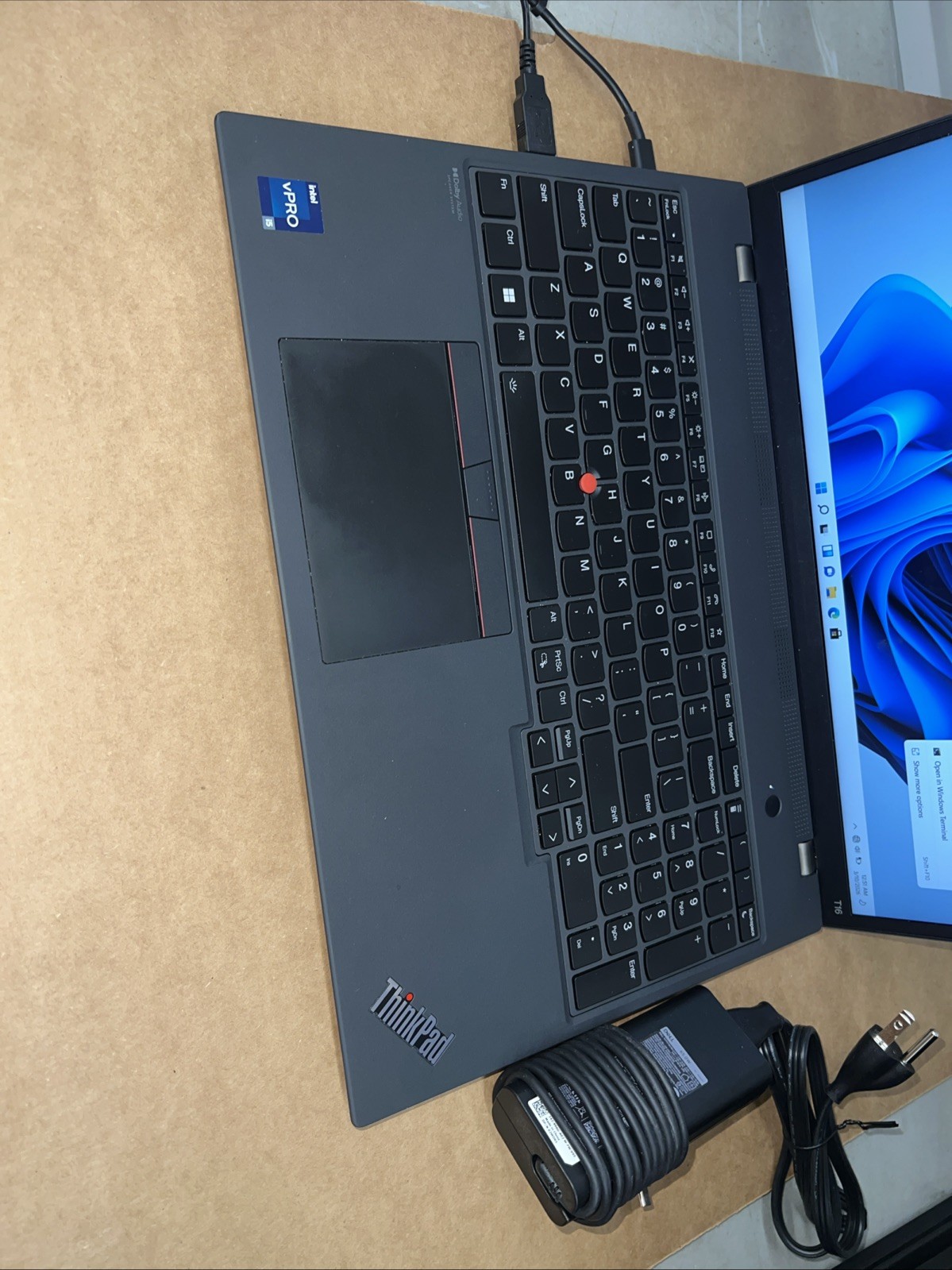 Lenovo ThinkPad T16 Gen 2 i5-1245U @ 1.60GHz, 16GB Ram, 512GB SSD Win. 11 Pro