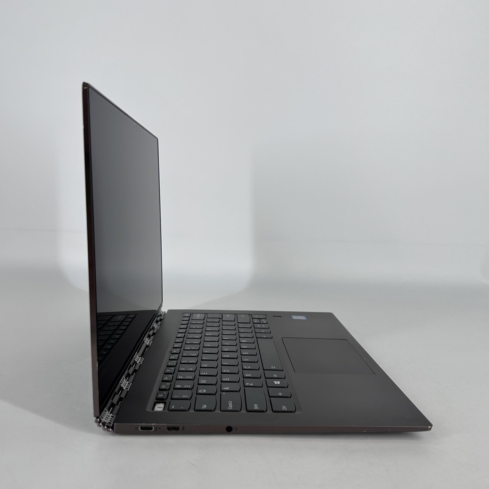 Lenovo Yoga 920 13.9 Bronze FHD i7-8550U 1.80GHz 8GB 256GB SSD – Bad Camera