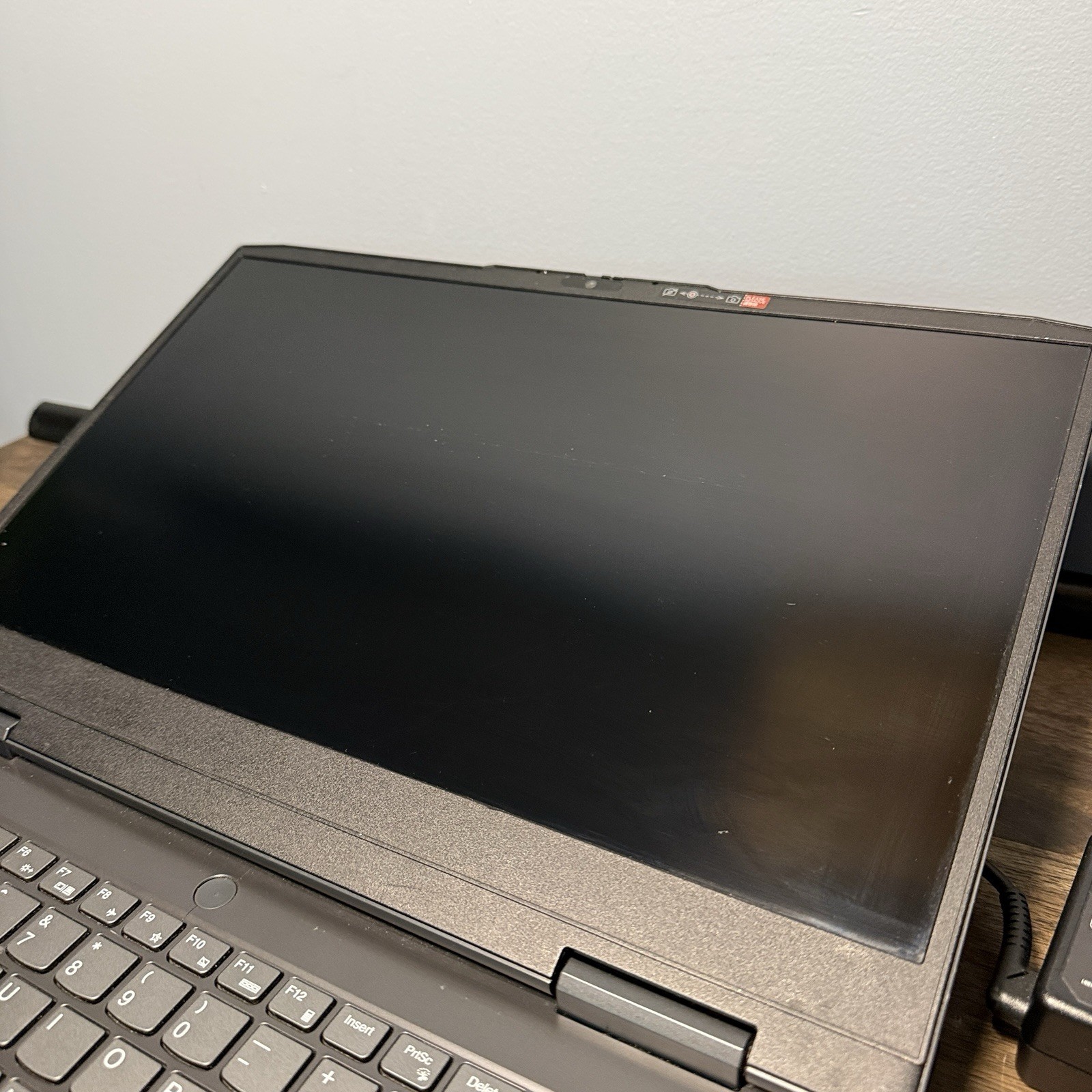 Lenovo IdeaPad Gaming 3 15.6″ Laptop (Ryzen 5 6600H/16GB/RTX 3050/512GB/120Hz)
