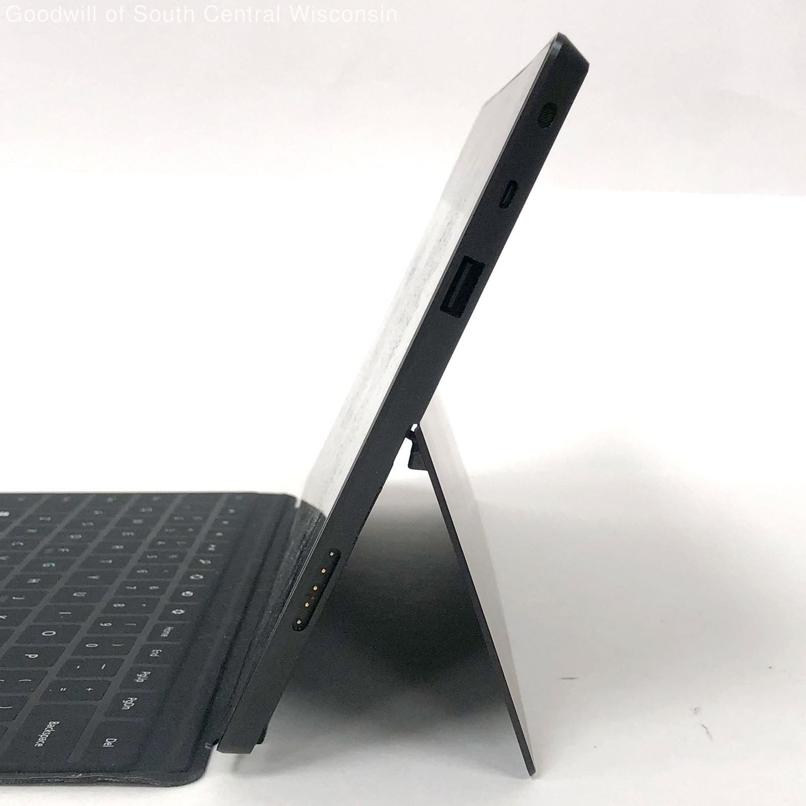 MSFT Employee Surface RT/2GB/32GB SSD