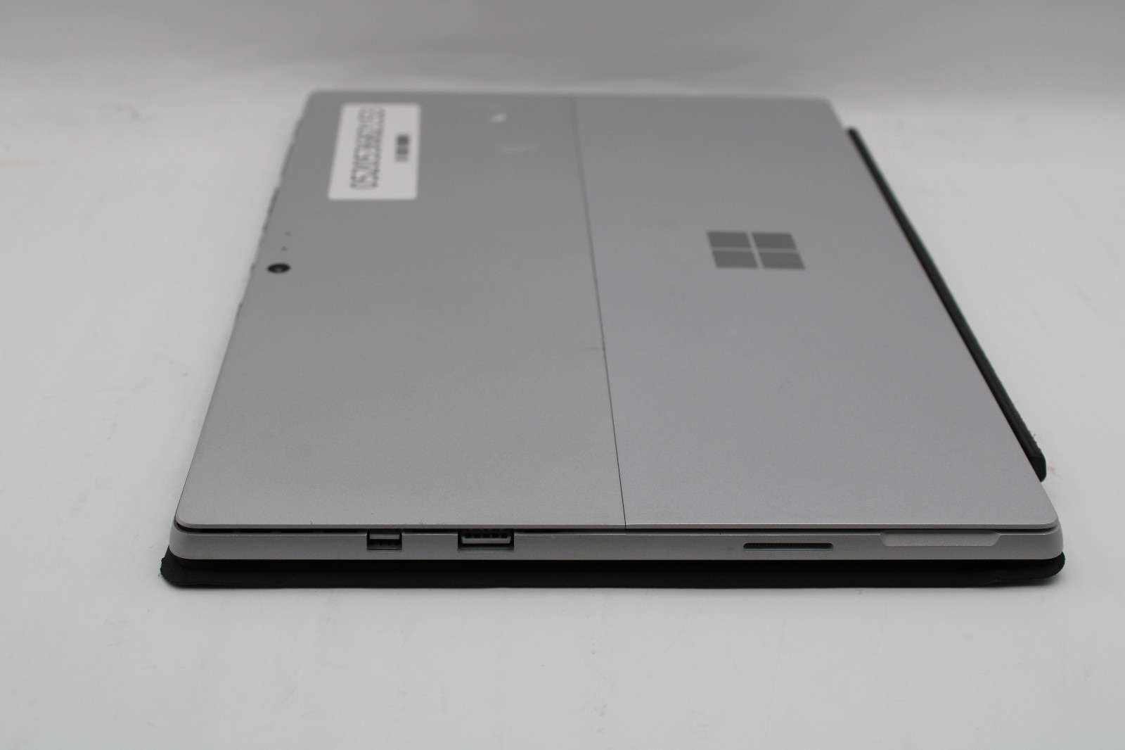 Microsoft Surface Pro 5 1796 _ m3-7Y30 _ 4GB RAM _ 128GB Internal SSD _ No OS