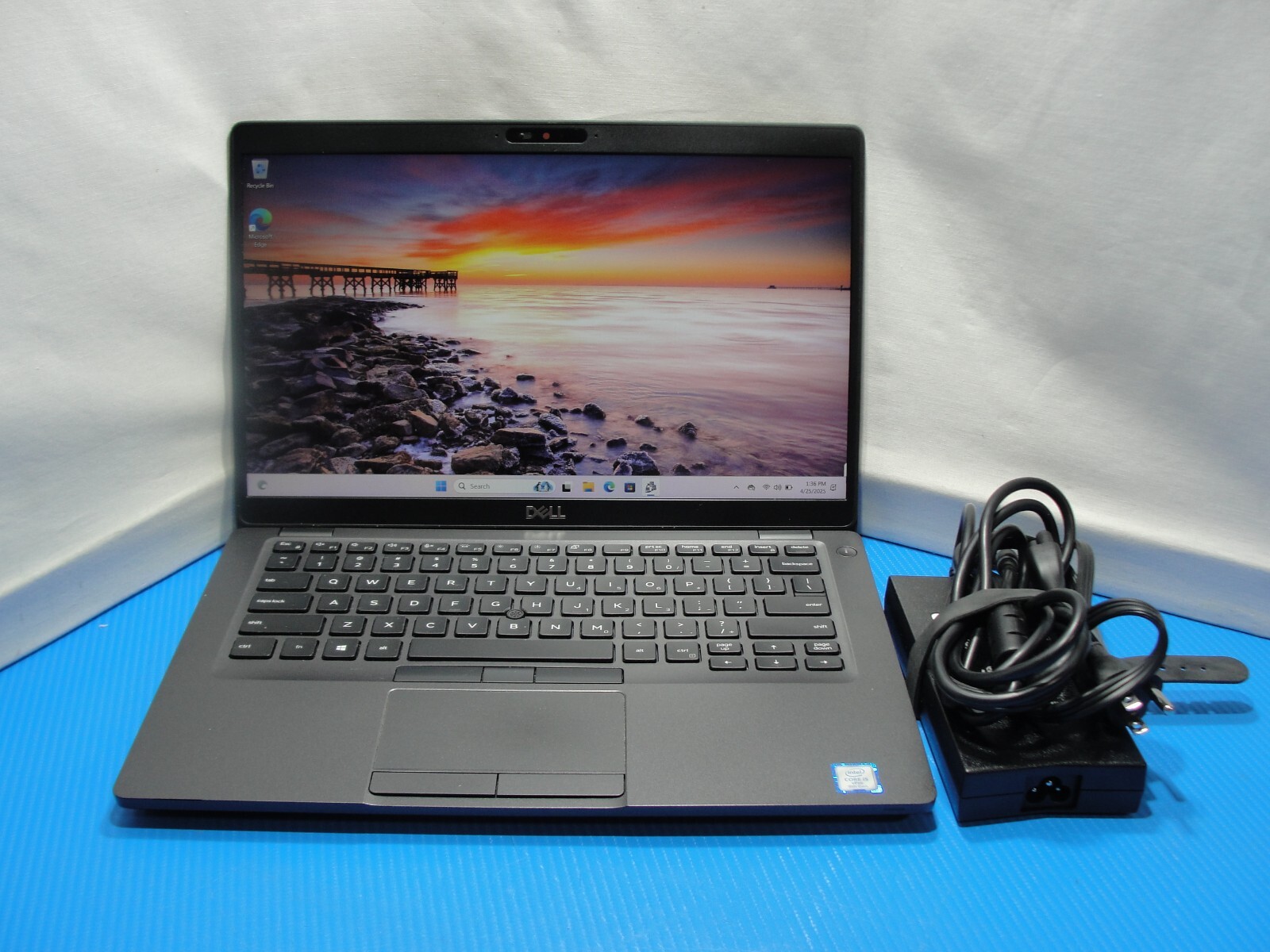 Dell Latitude 5401 14” FHD Intel Core i5-9400H 2.5GHz 16GB 256GB SSD + Charger