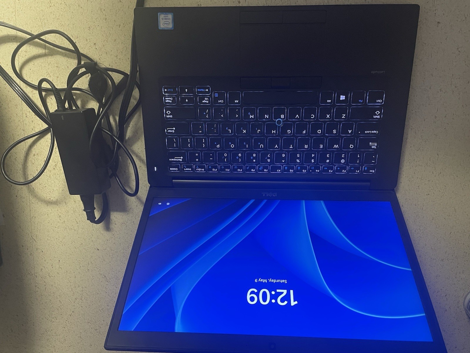 Dell Latitude 7480 14″ (256GB SSD, Intel Core I5 6th Gen, 2.40 GHz, 8GB)
