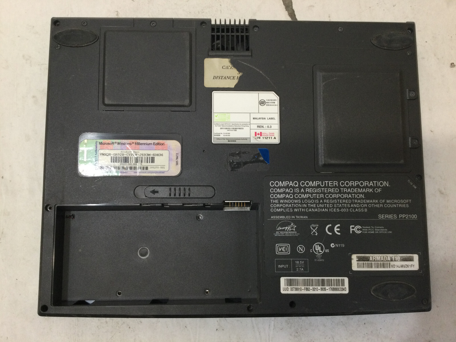 COMPAQ ARMADA 110-PP2100 – FOR PARTS – 256MB RAM – INTEL PENTIUM – READ DESC -BB