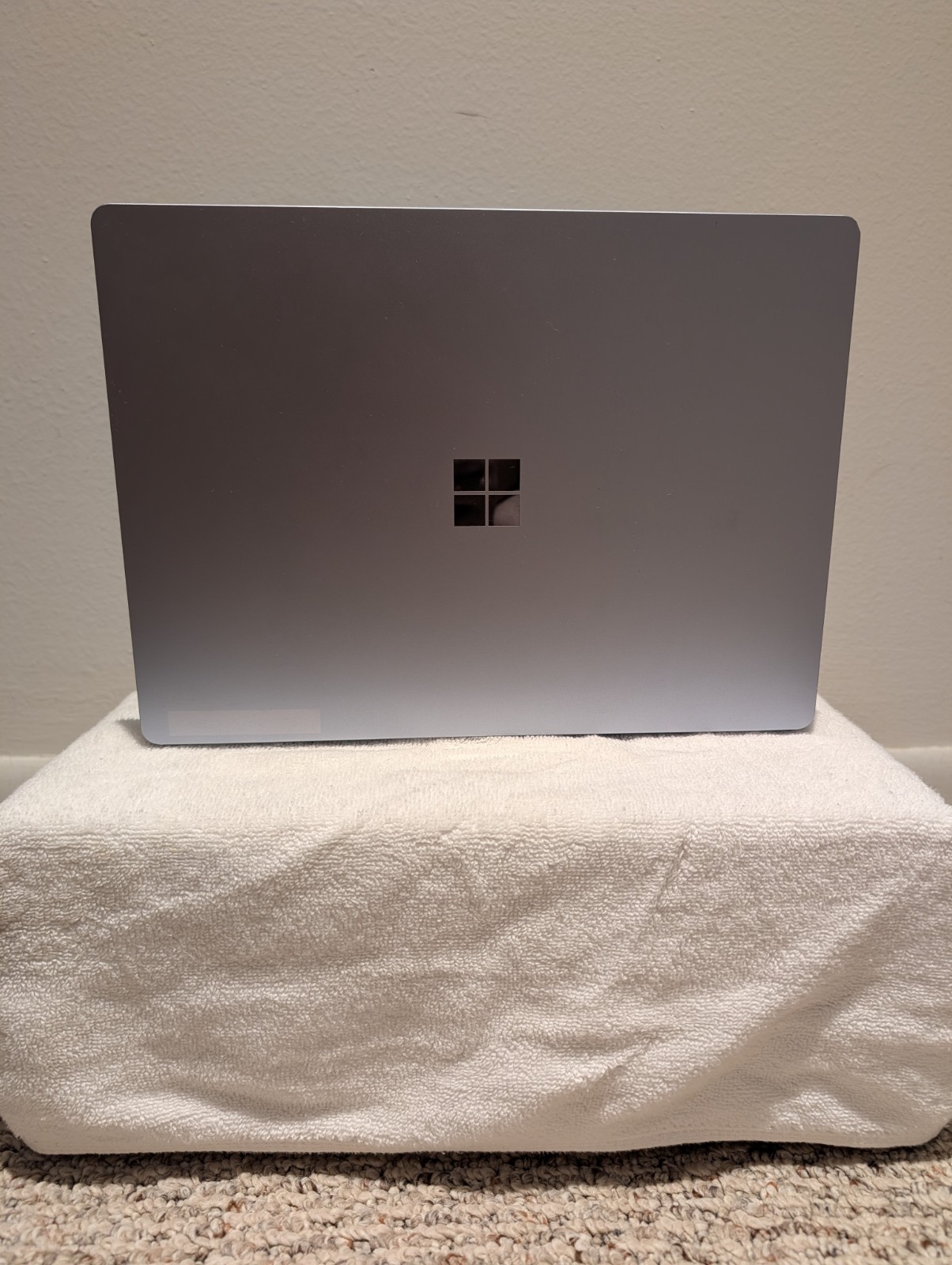 Microsoft Surface Laptop 4 14″ i7-1185g7 16GB 512GB – Very Good