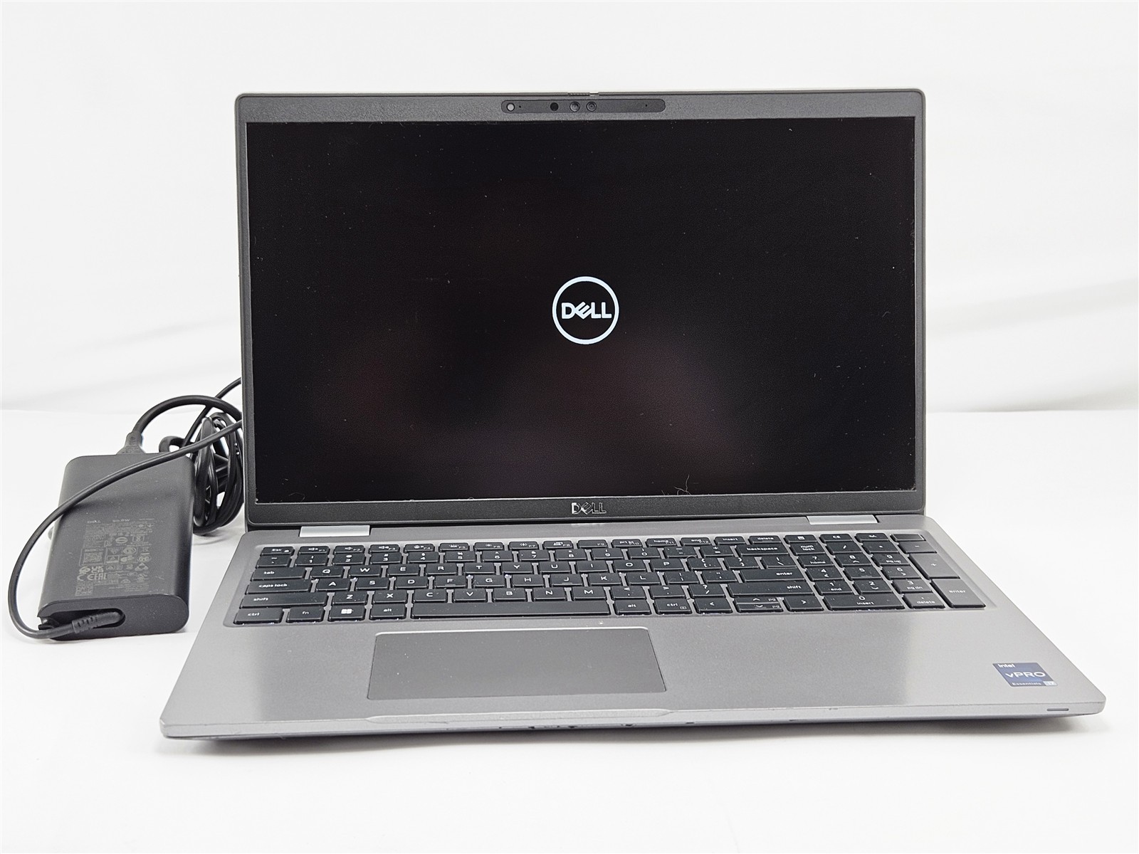 Dell Precision 3570 Intel Core i7-1255U 16GB 256GB SSD 15.6″ Nvidia T550