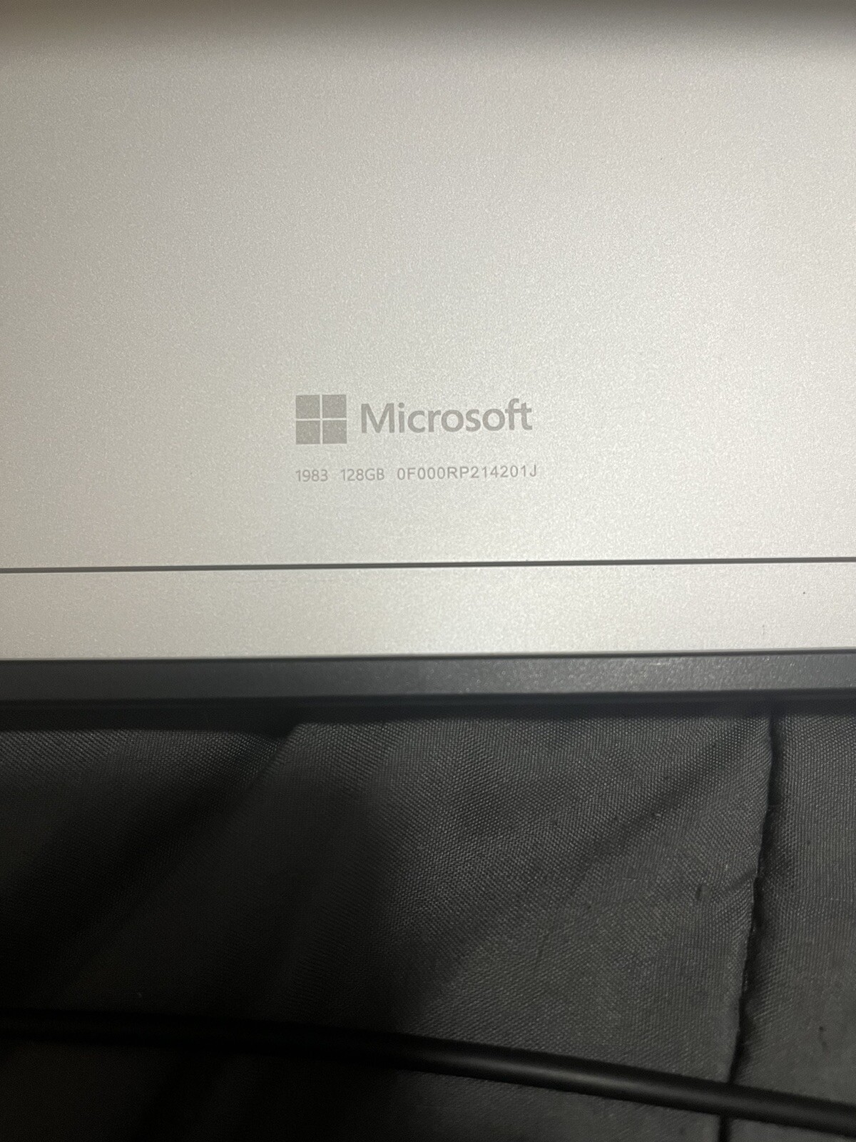 Microsoft Surface Pro 8 13″ Touch (128GB SSD, Intel Core i5 11th Gen., 4.20 GHz,