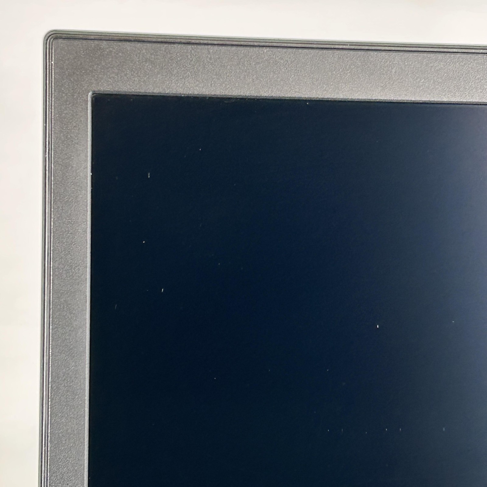 Lenovo ThinkPad P15 Gen 1 FHD i7-10750H 2.60GHz 32GB 512GB SSD Quadro T1000