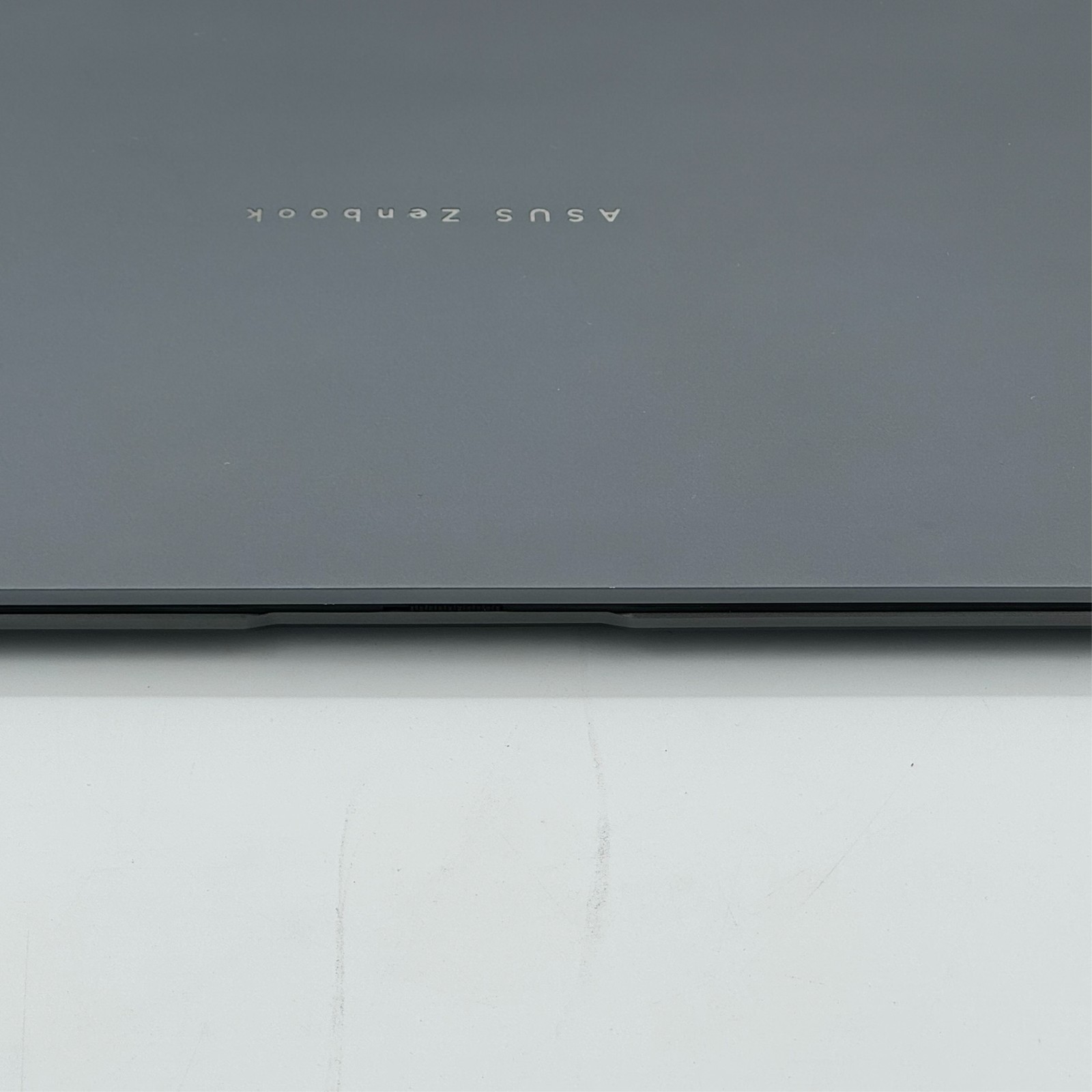 ASUS Zenbook 14″ OLED Touch WUXGA Laptop Intel Core Ultra 9 285H 32GB 1TB *READ*